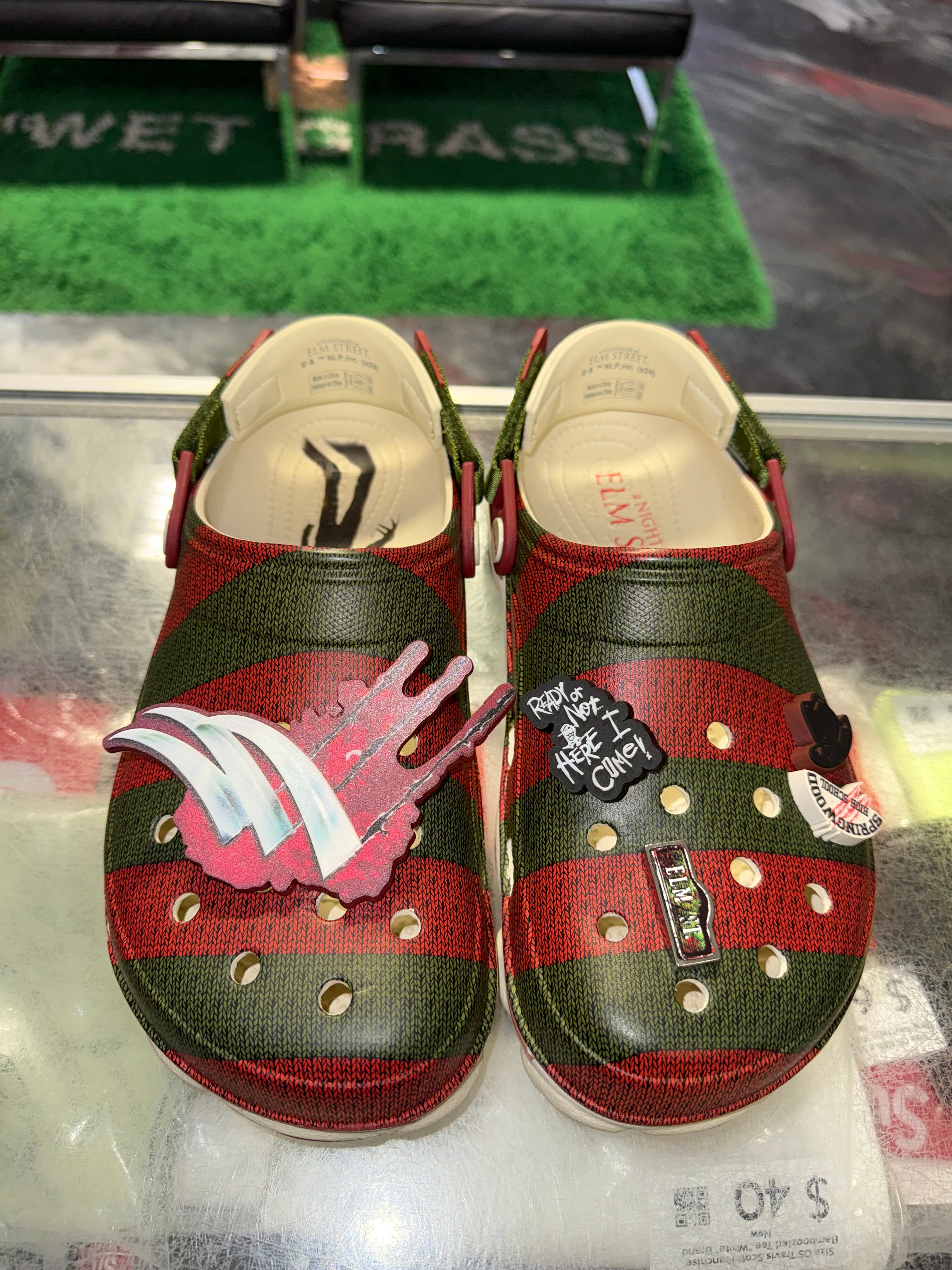 Size 8 Crocs Classic "A Nightmare on Elm Street" Brand New