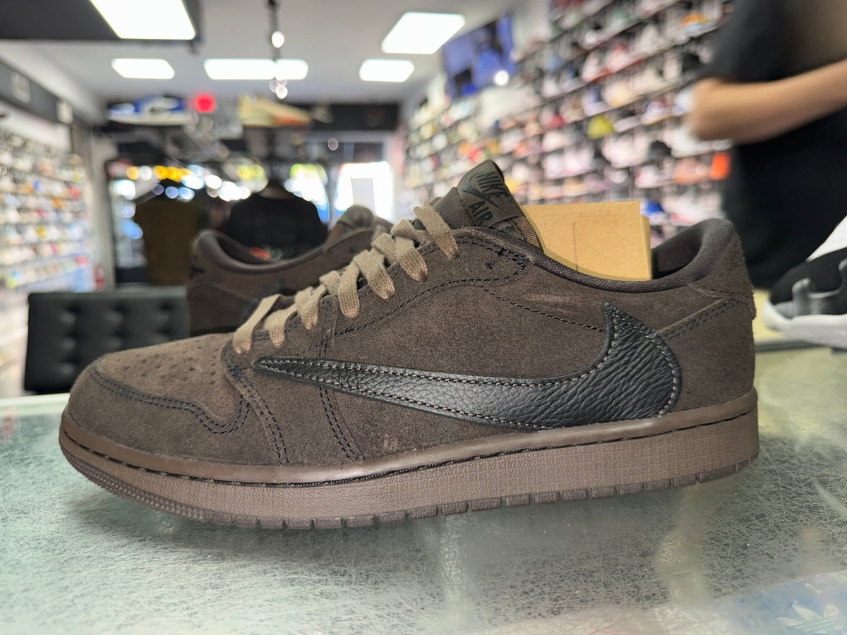Size 8.5 Air Jordan 1 Low Travis Scott "Velvet Brown" Worn 1x