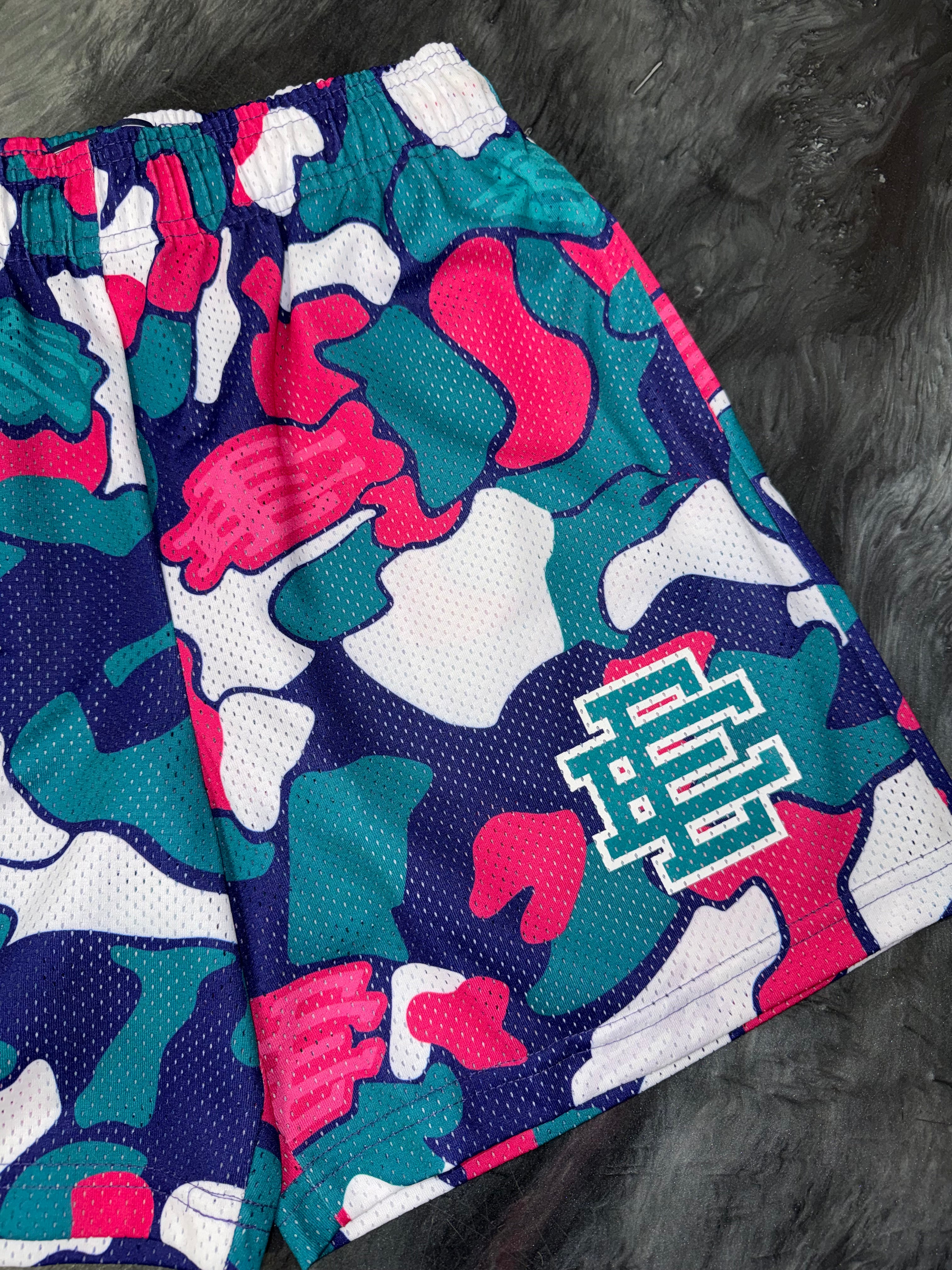 Size M Eric Emanuel EE Shorts “Multi Camo Green”
