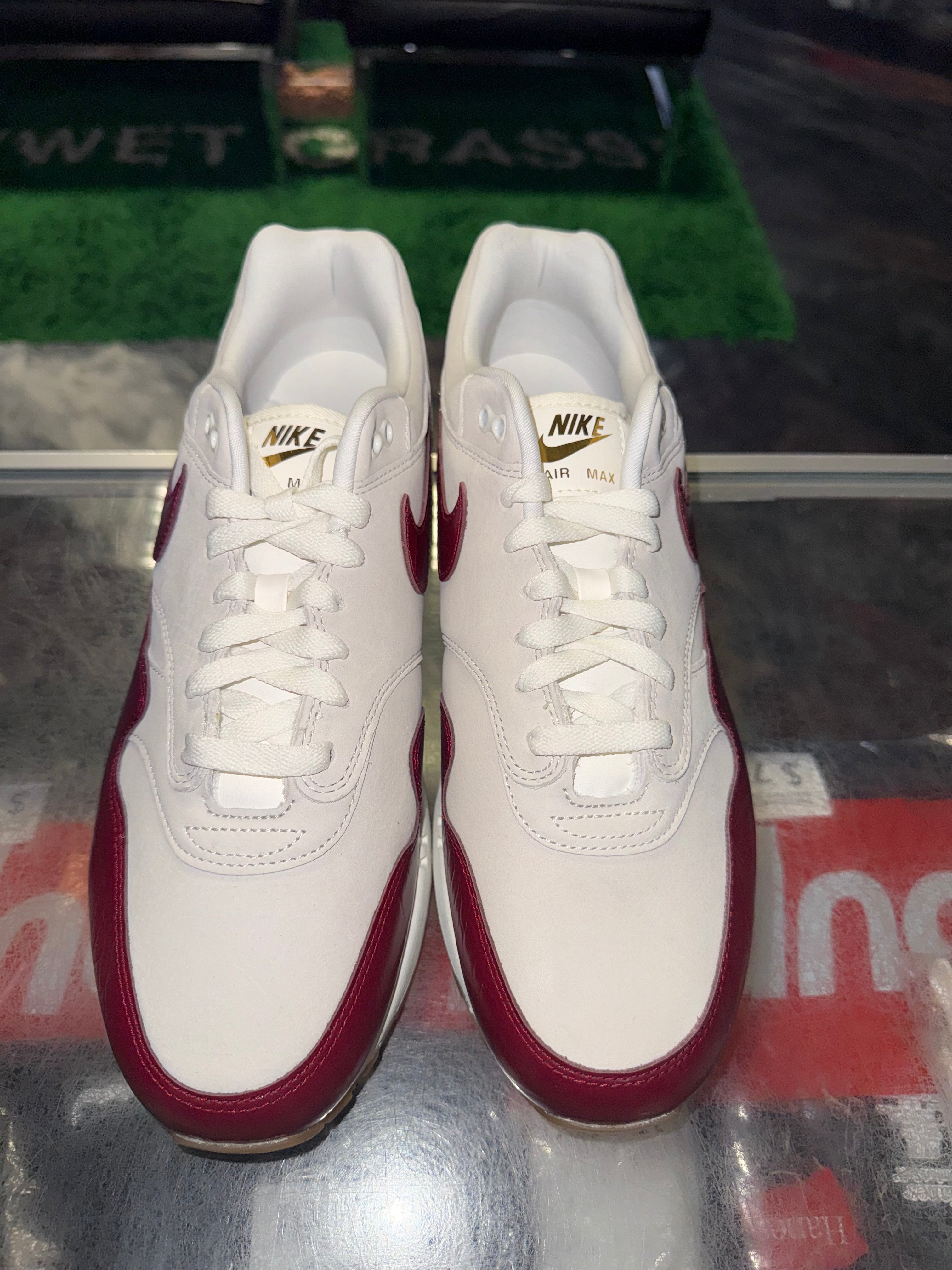 Size 11 (12.5W) Air Max 1 LX “Team Red” Brand New