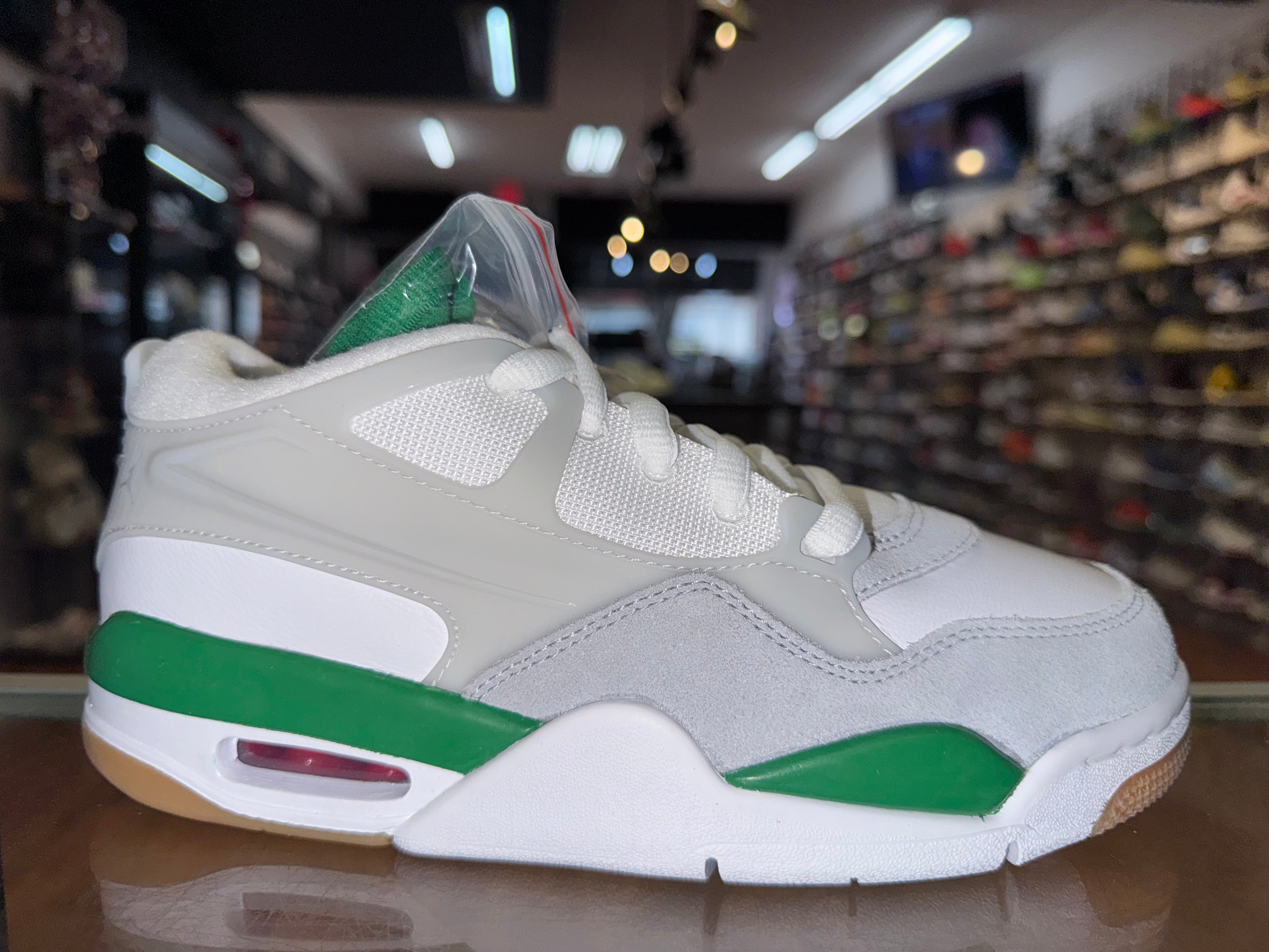 Size 5y Jordan 4 RM "Pine Green" Brand New