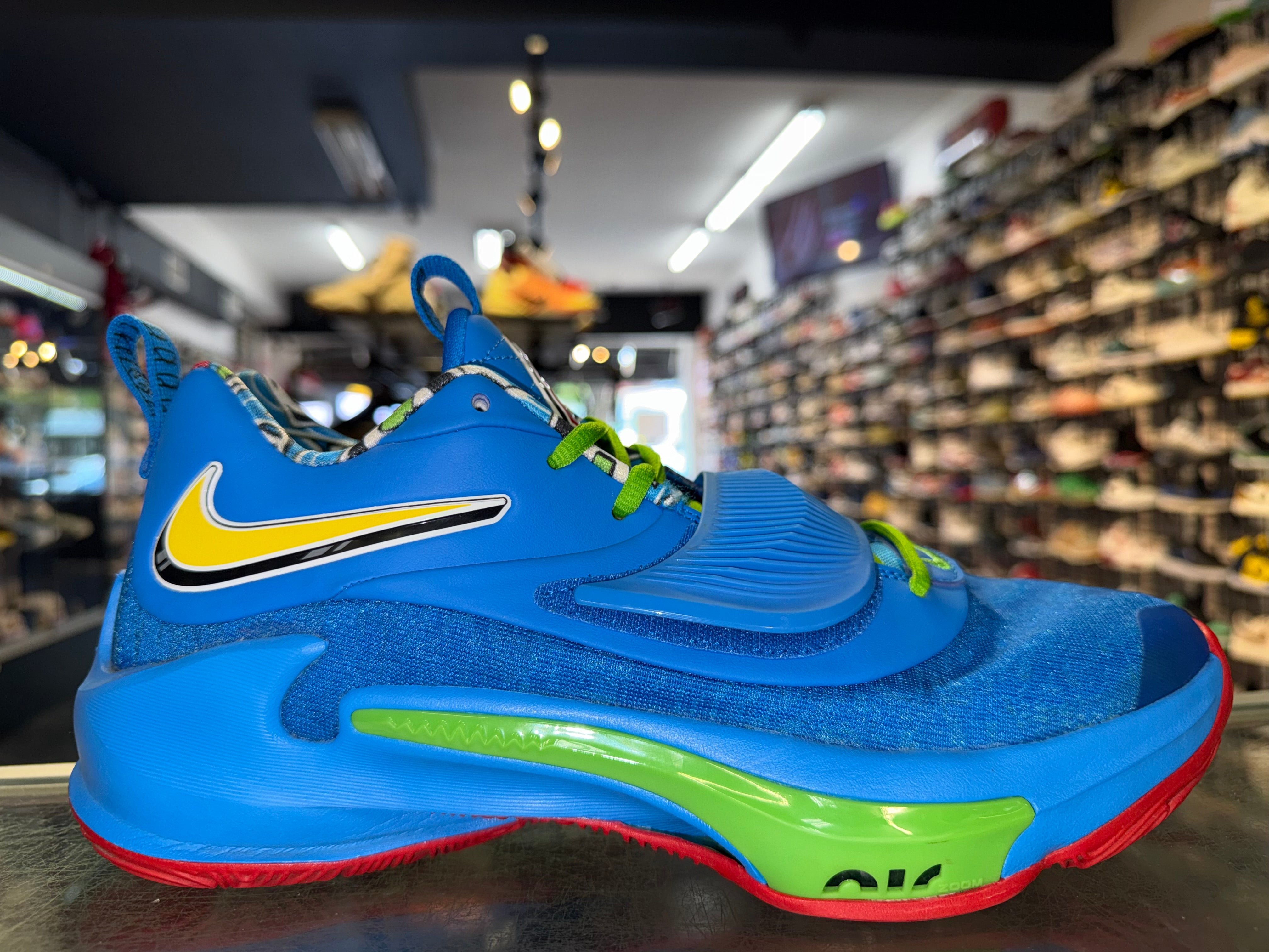Size 9.5 Nike Zoom Freak 3 “UNO Blue”