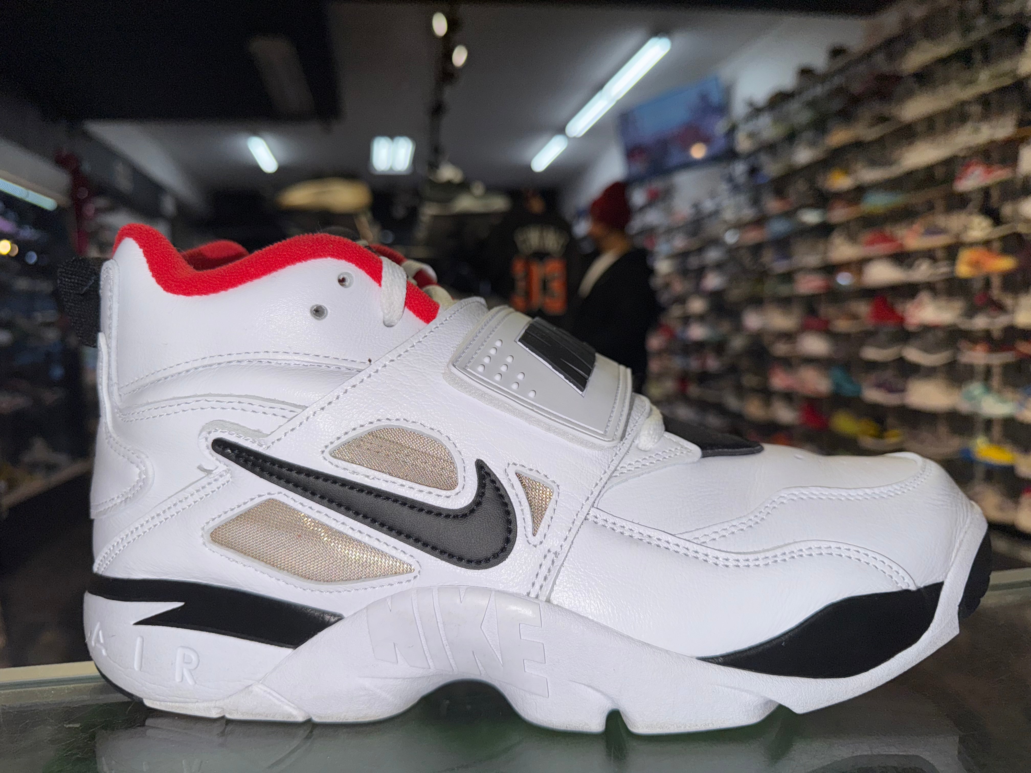 Size 12 Air Diamond Turf Protro '92 "Atlanta Falcons"