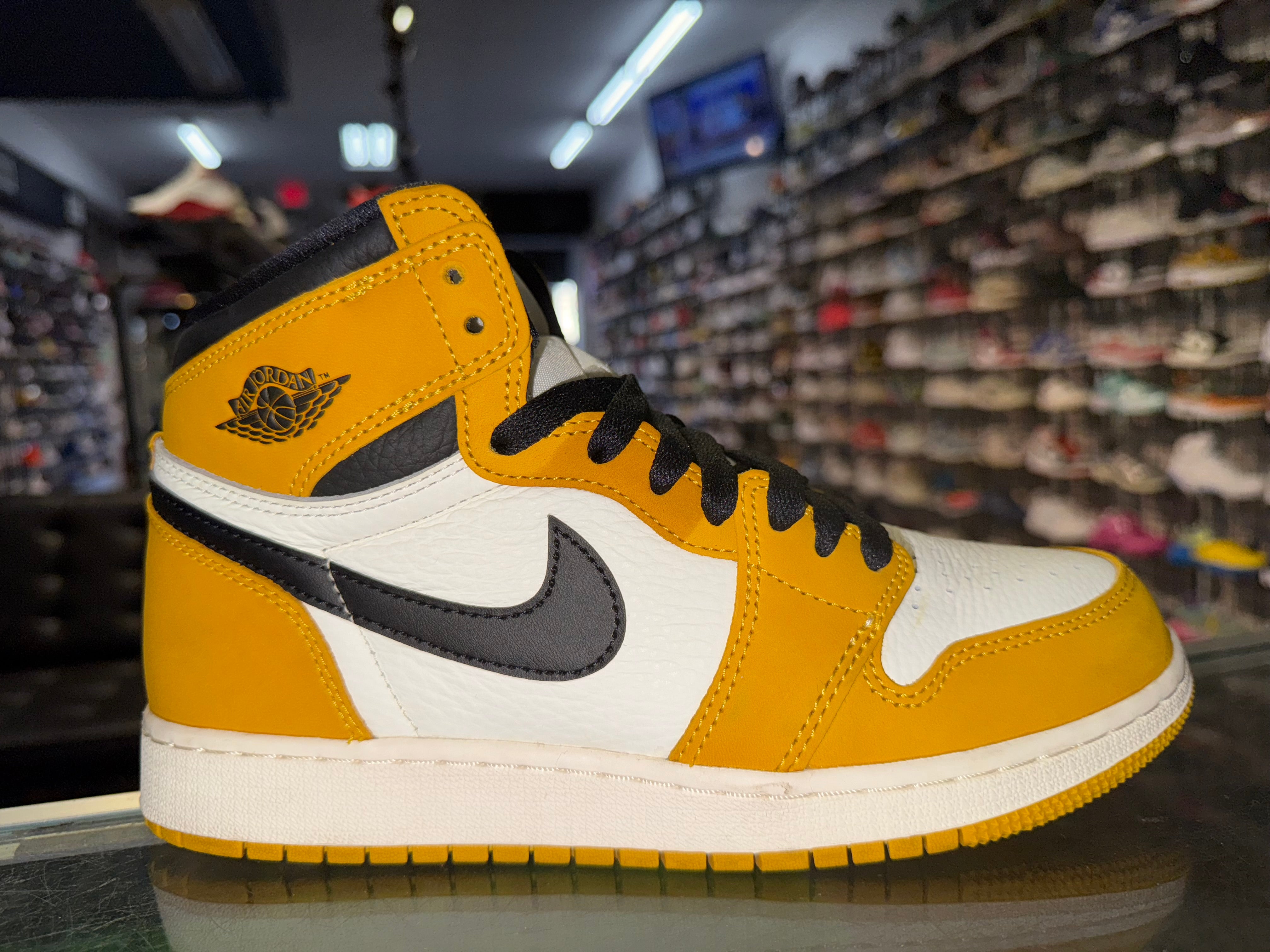 Size 7y Air Jordan 1 "Yellow Ochre"