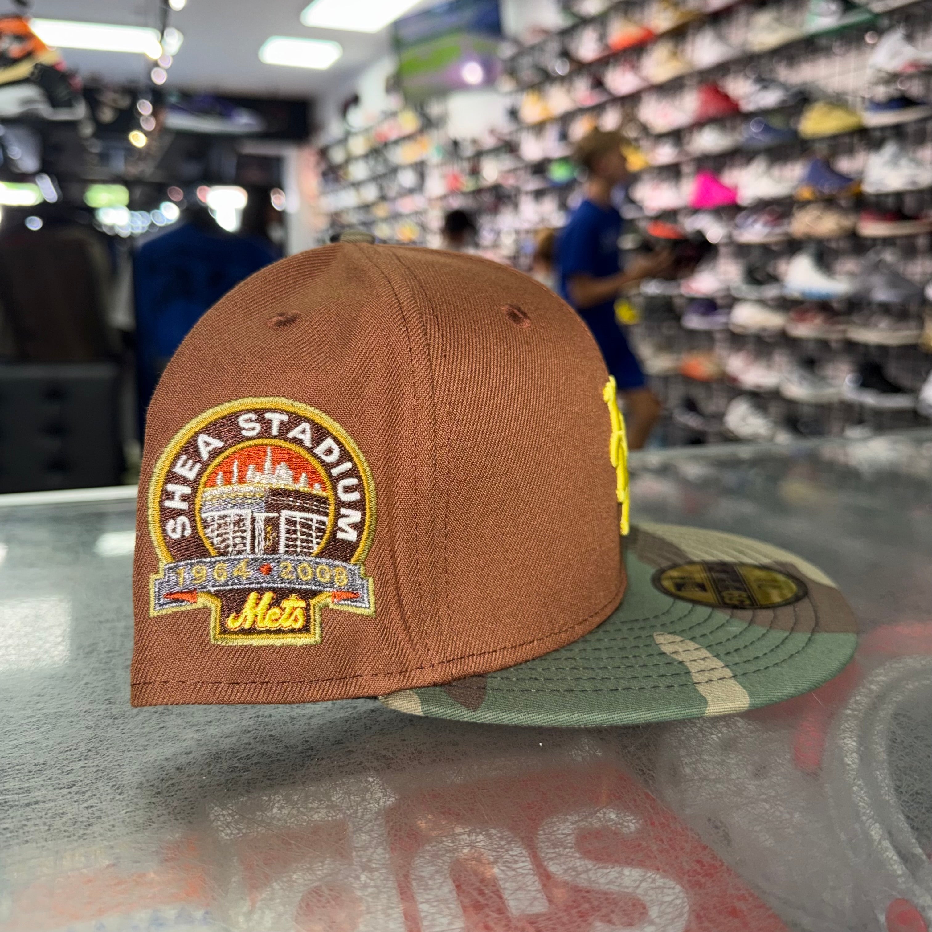 Size 7 3/8 New Era Fitted Hat “Mets Brown/Camo” Brand New