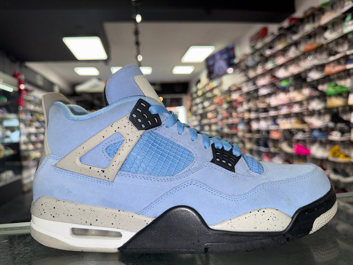 Size 9.5 Air Jordan 4 "UNC"