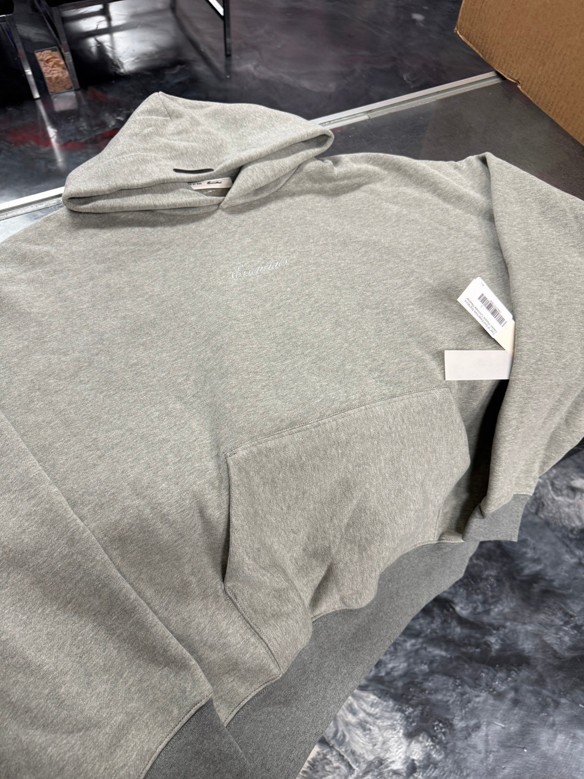 Size L Essentials FOG Embroidery Hoodie “Concrete” Brand New