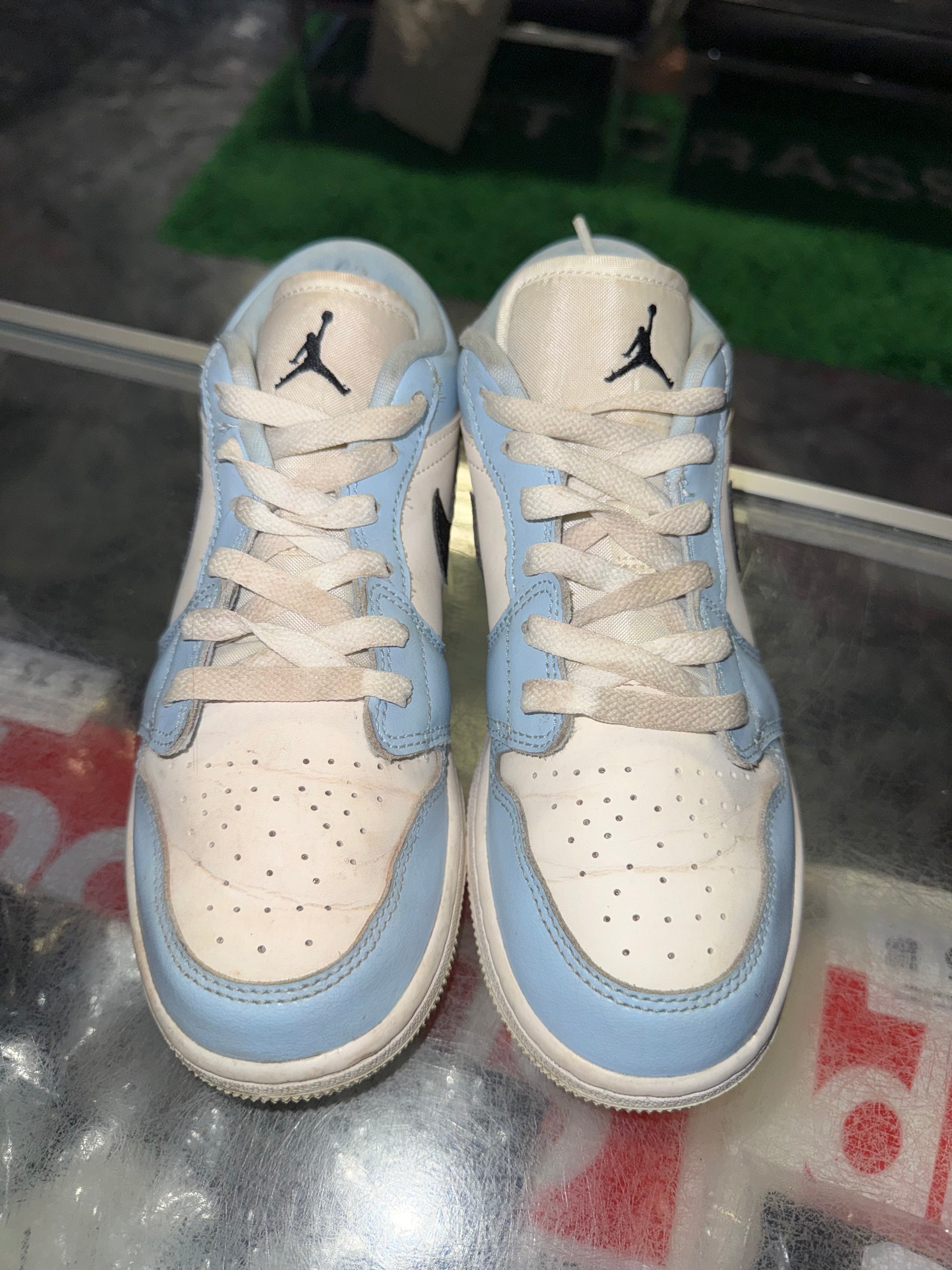 Size 4y Jordan 1 Low "Blue Ice"- NB