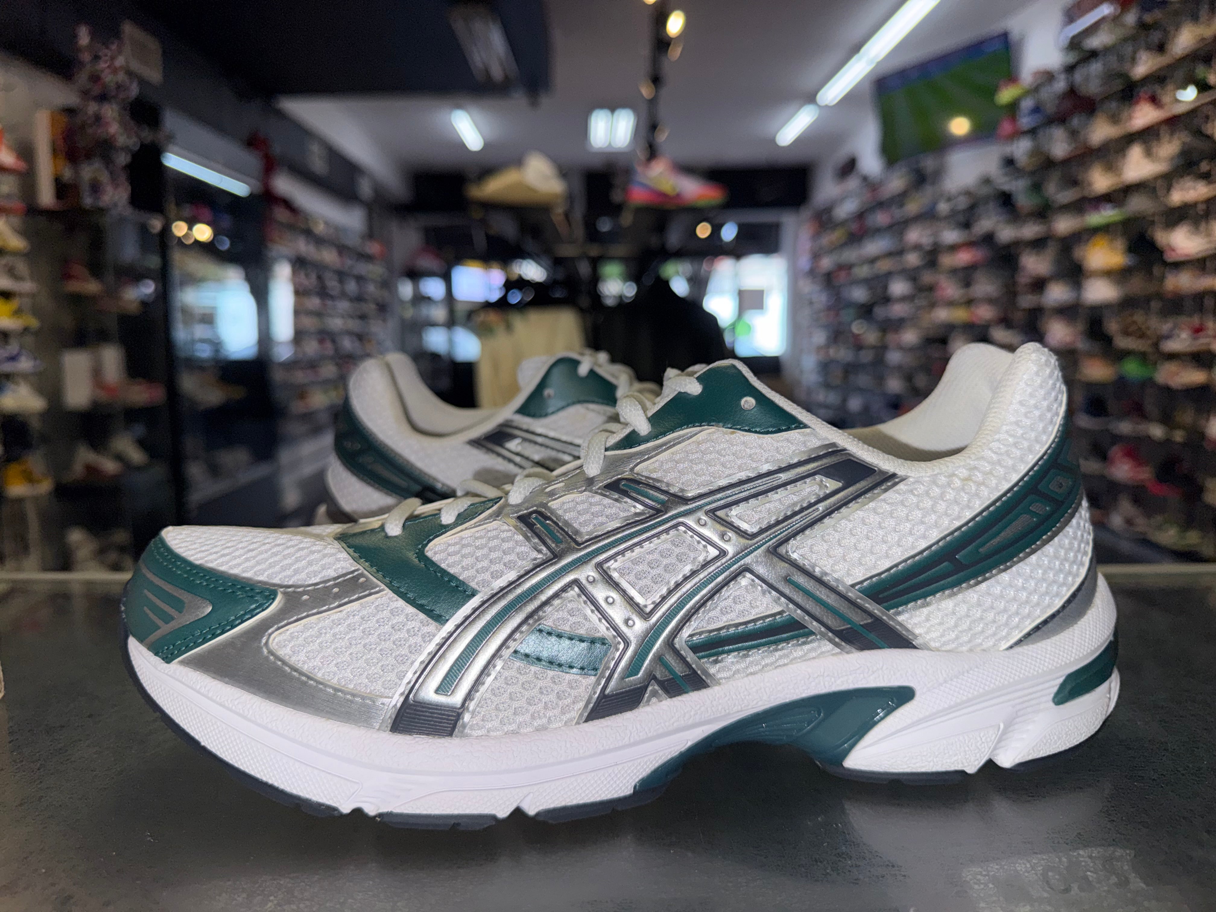 Size 10.5 Asics Gel-1130 “Neptune”