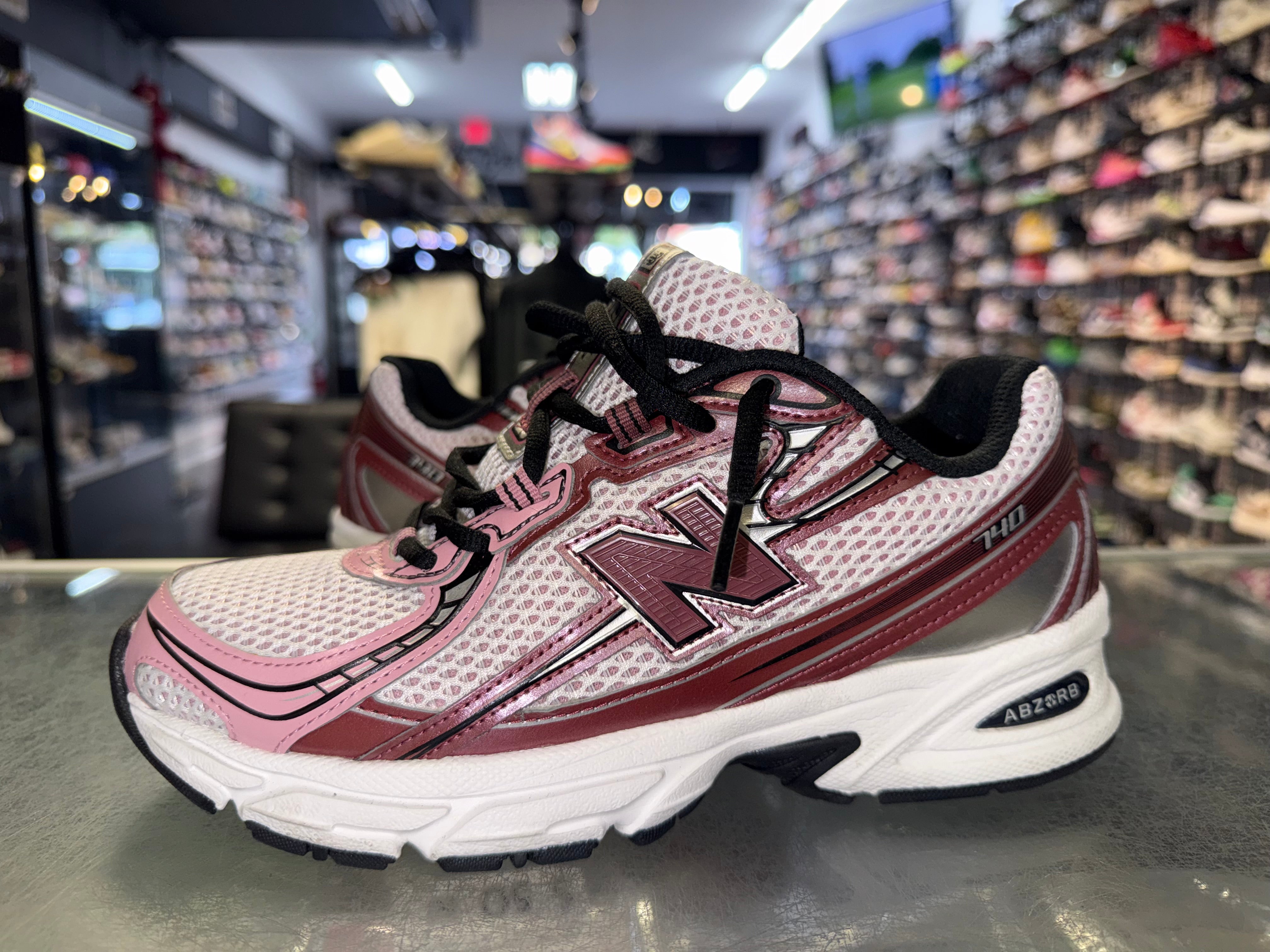 Size 5.5 (7W) new Balance 740 "Metallic Rose"