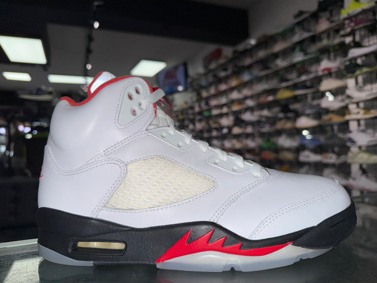 Size 9 Air Jordan 5 “Fire Red” 2020 Brand New