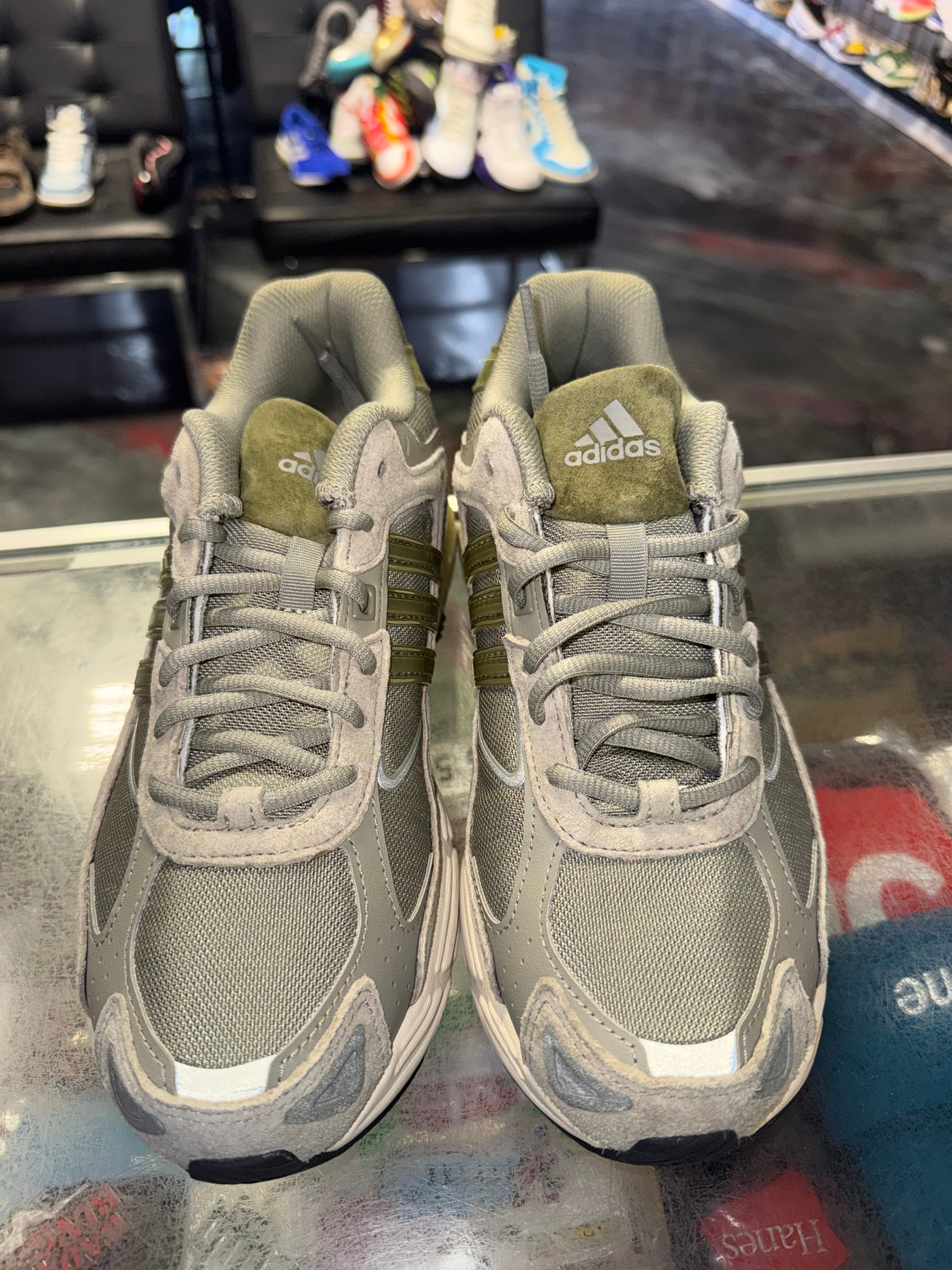 Size 8 Adidas Resonse CL "Olive" Brand New