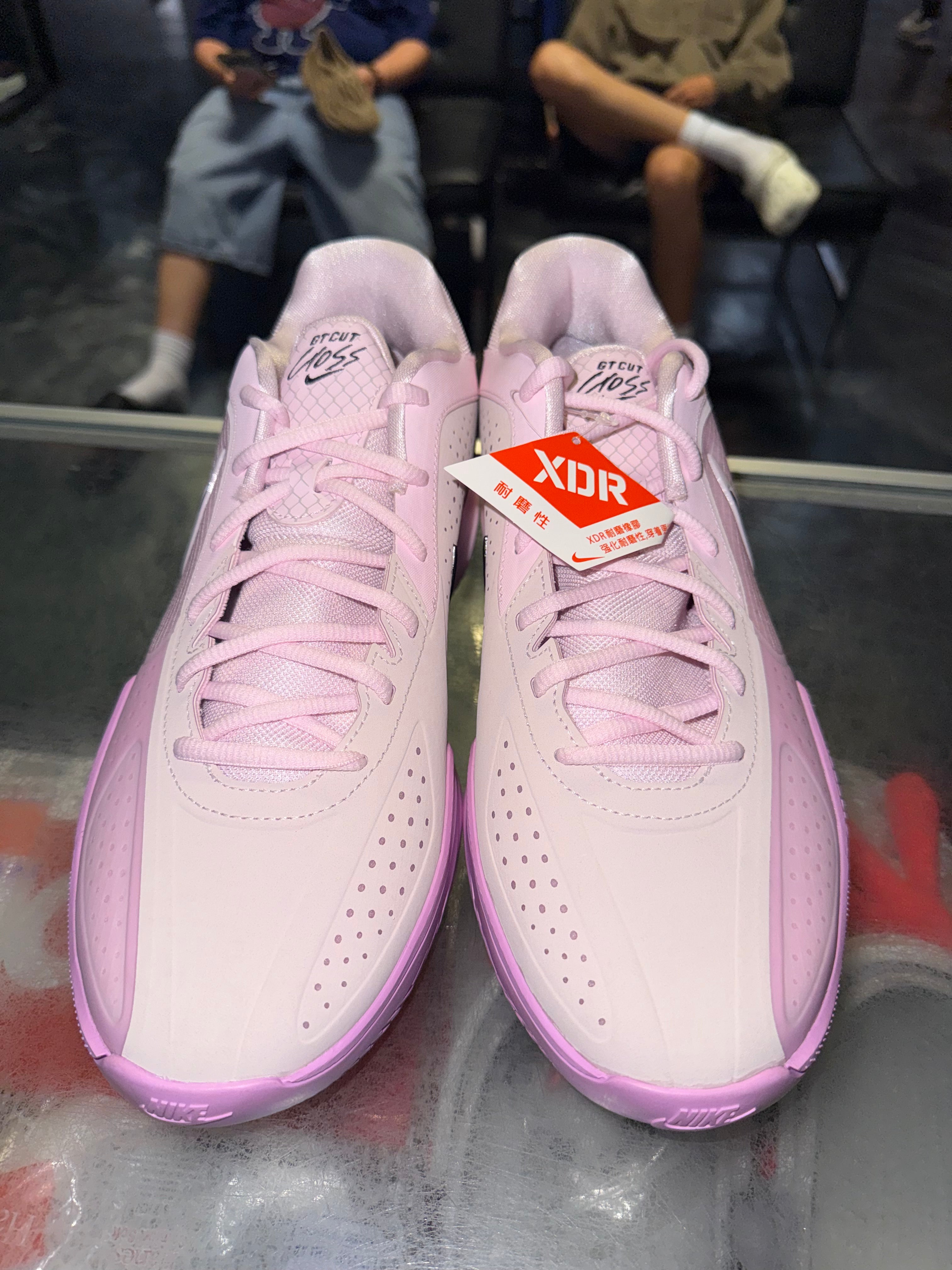 Size 10.5 Nike GT Cut Cross "Think Pink" Brand New