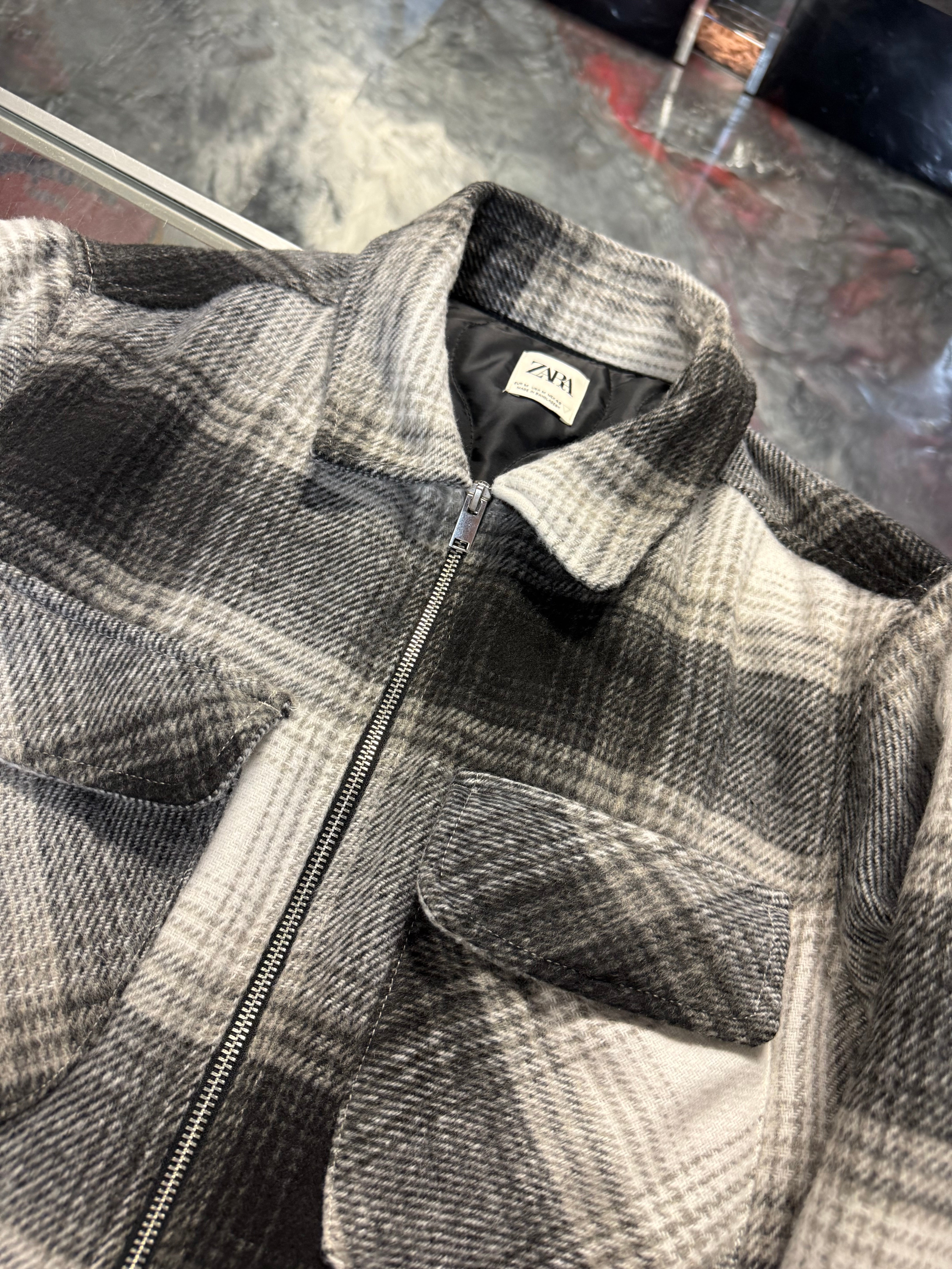 M Zara Zip Up