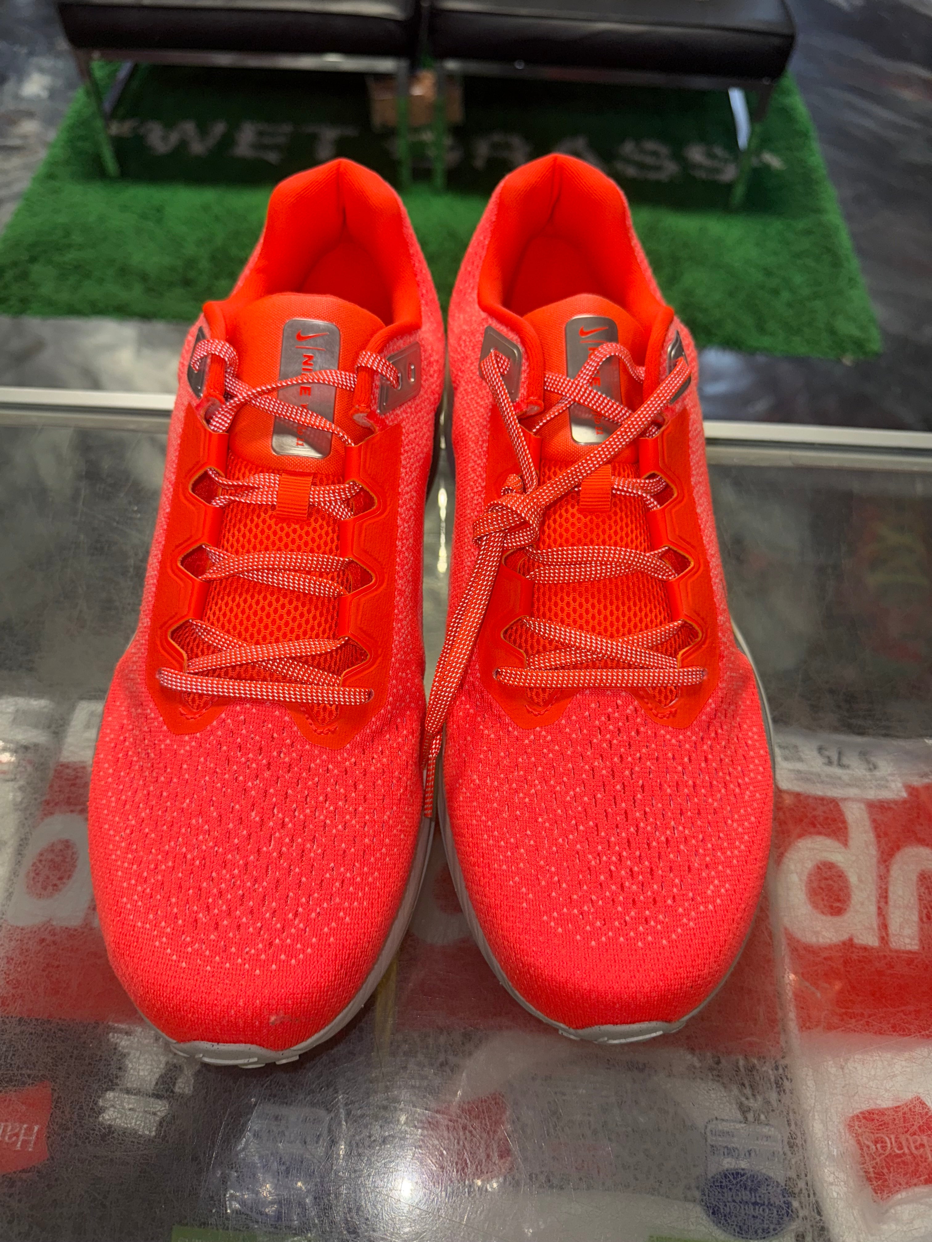 Size 14 Nike Winflo 11 Premium "Safety Orange" Brand New