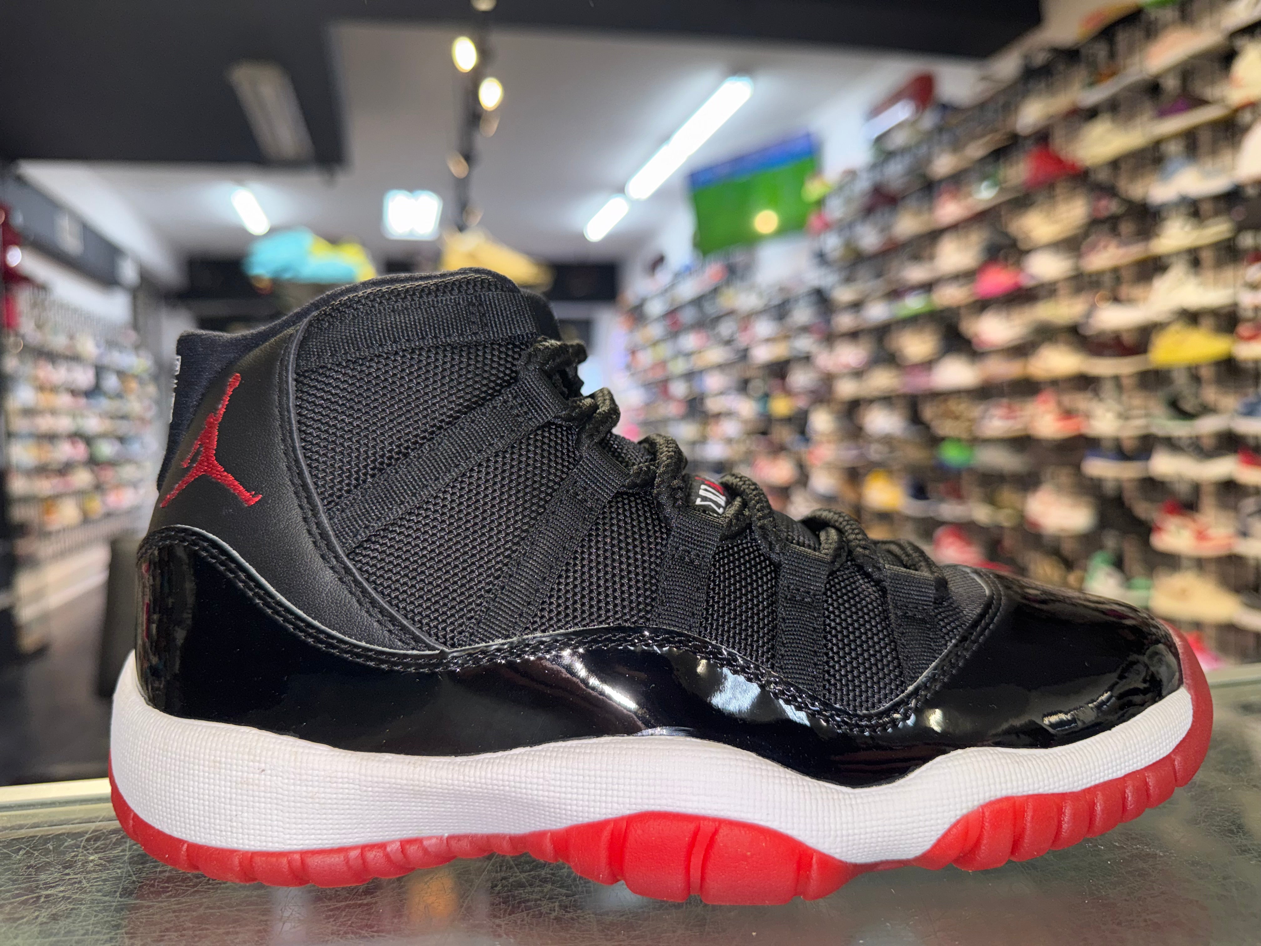 Size 5y Air Jordan 11 "Bred" Brand New