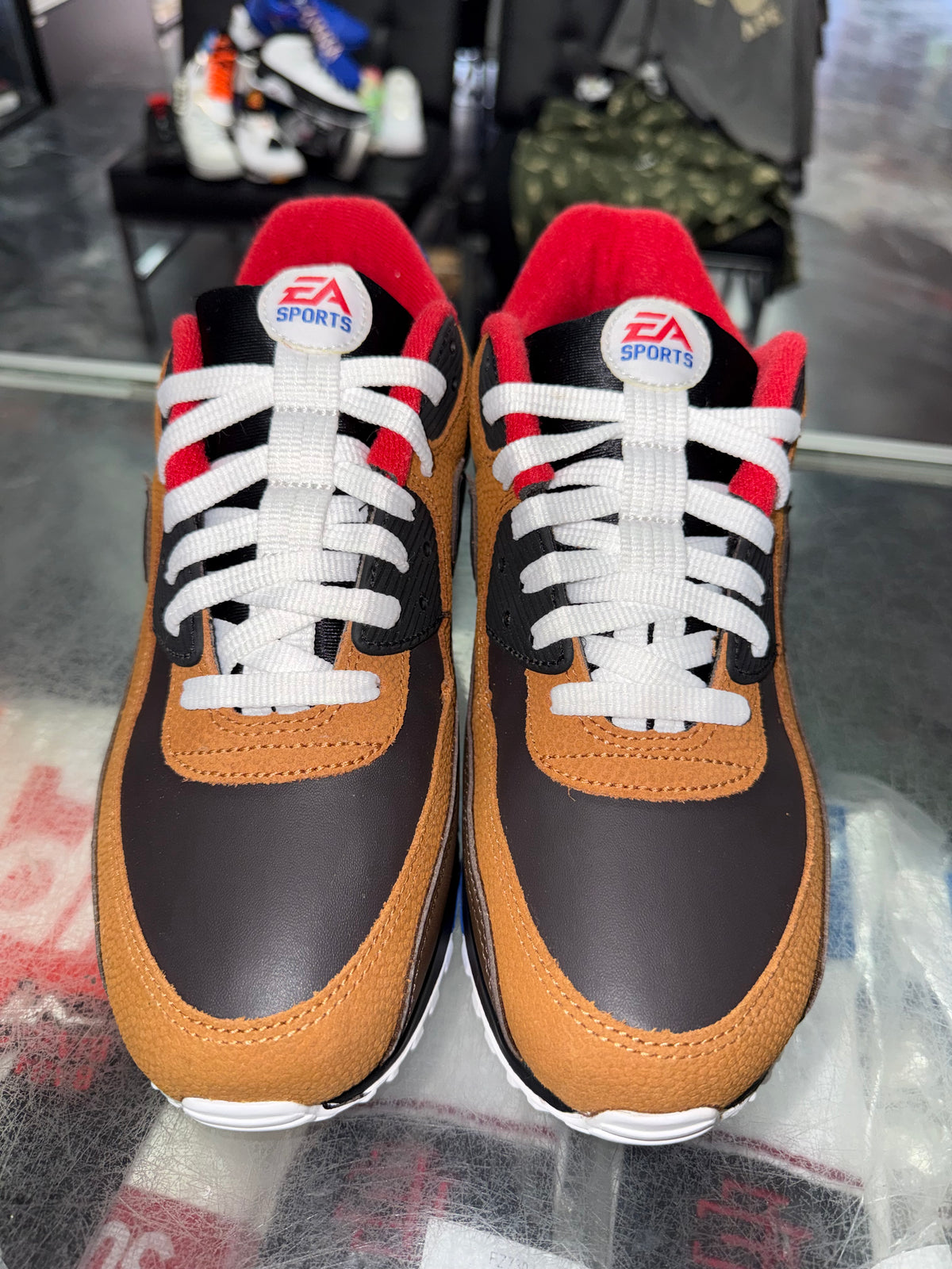 Nike Air Max 90 EA Sports Play Like Mad sneaker, new, size 9 – view 2