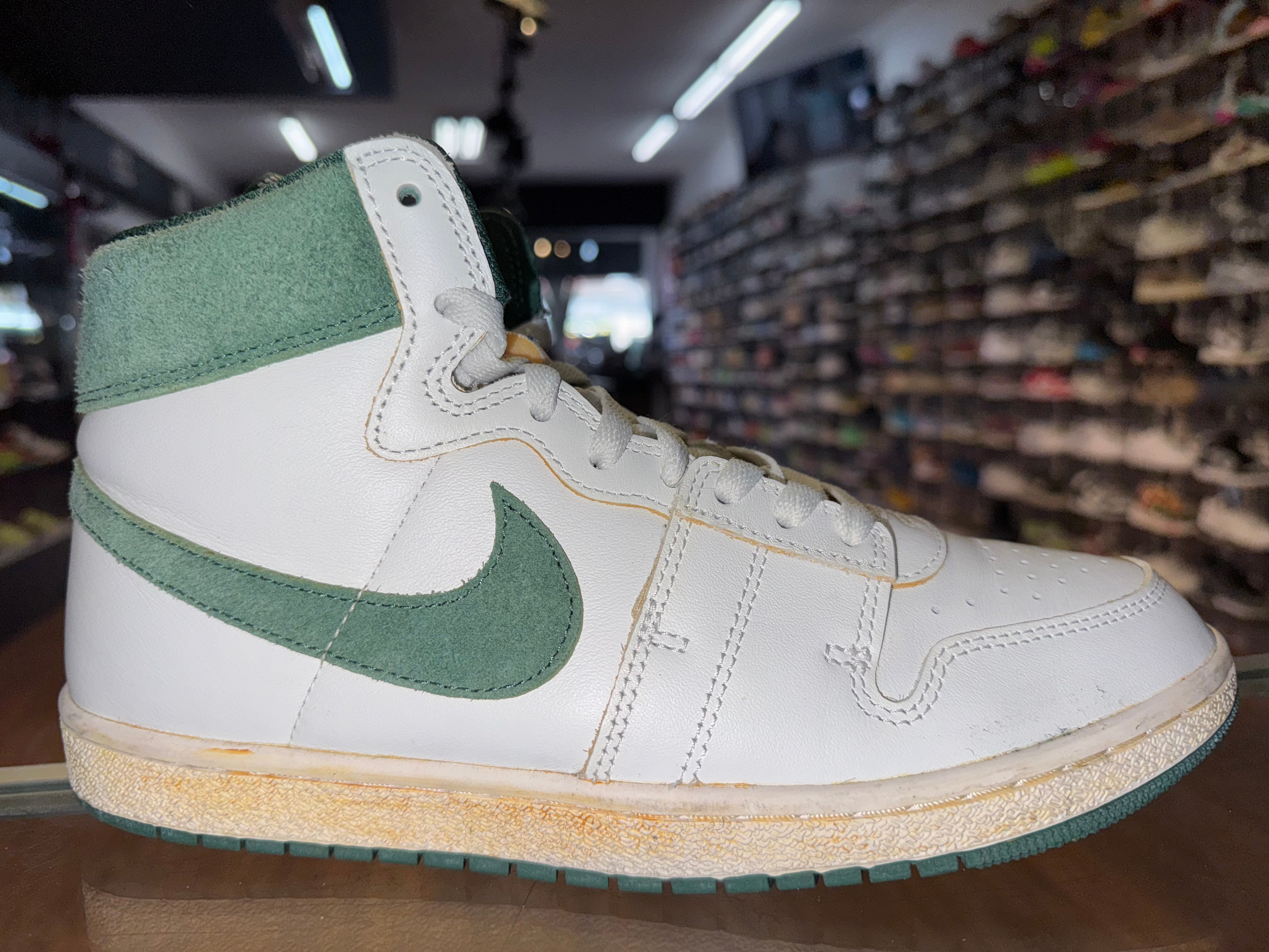 Size 10 Jordan Air Ship A Ma Maniere “Green Stone”