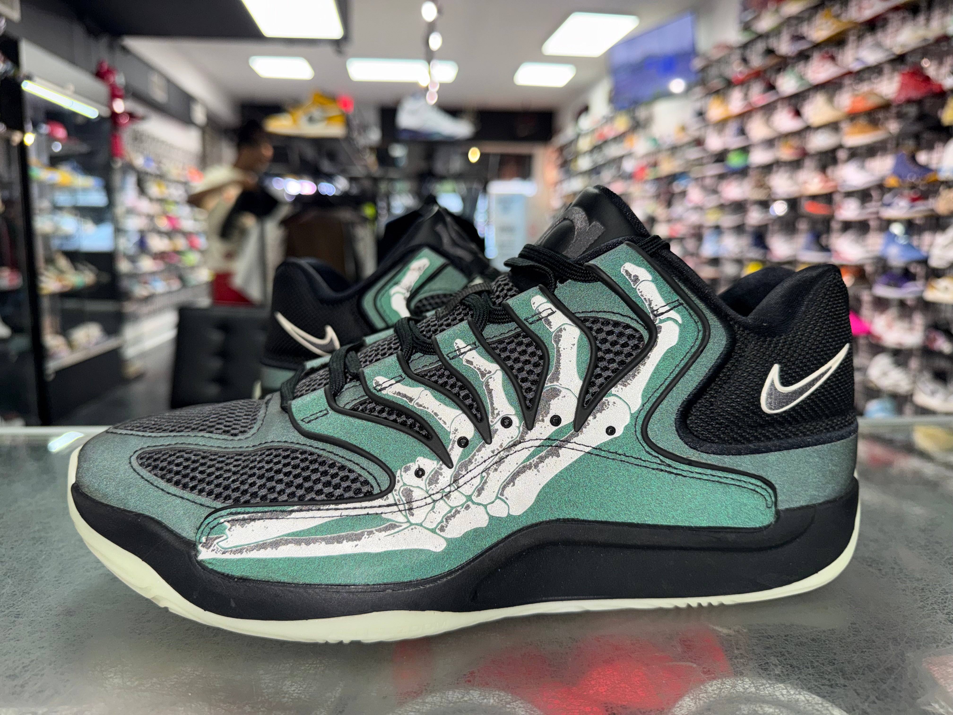 Size 11 KD 18 "Slim Reaper"