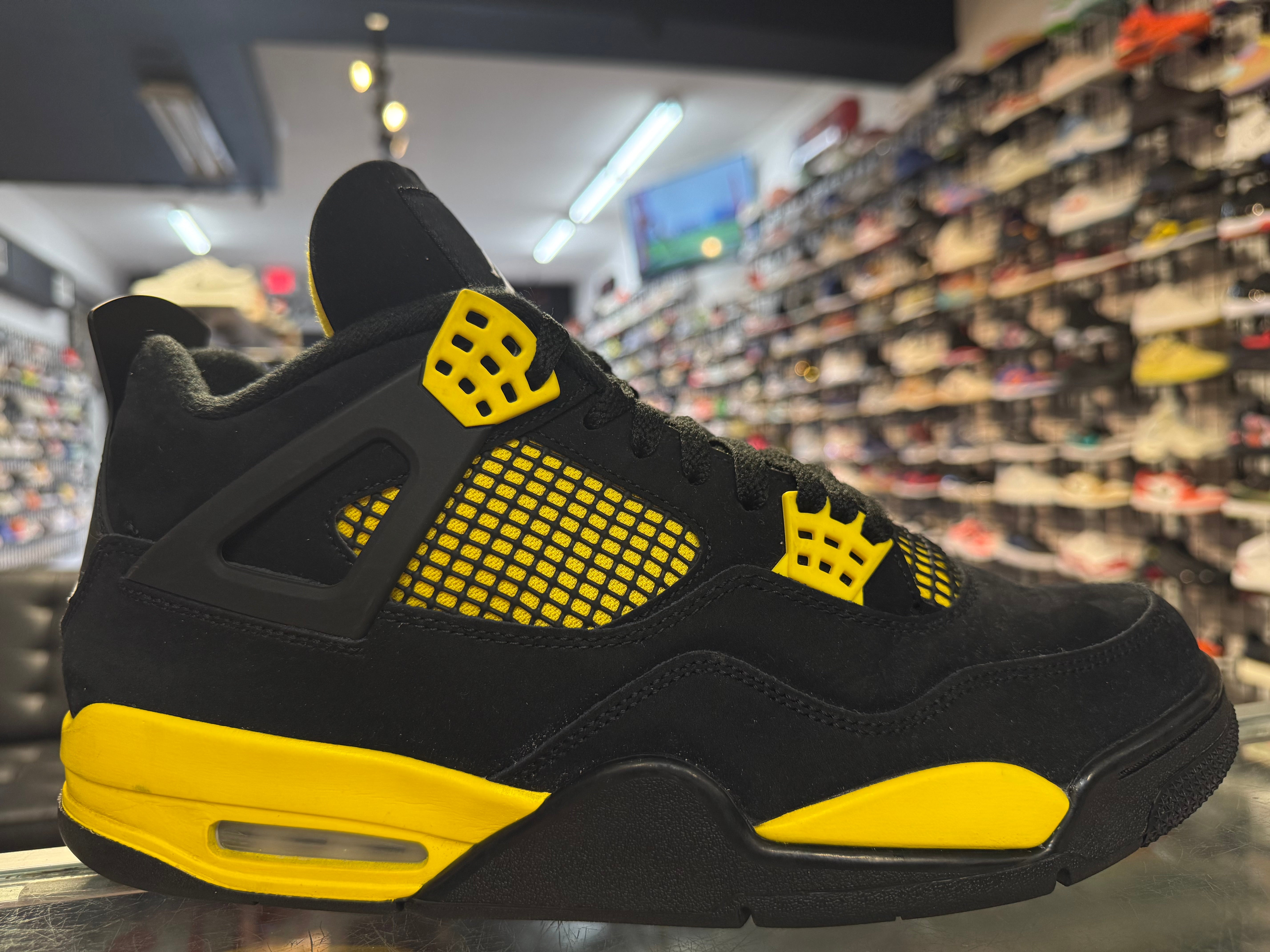 Size 12 Air Jordan 4 “Thunder”