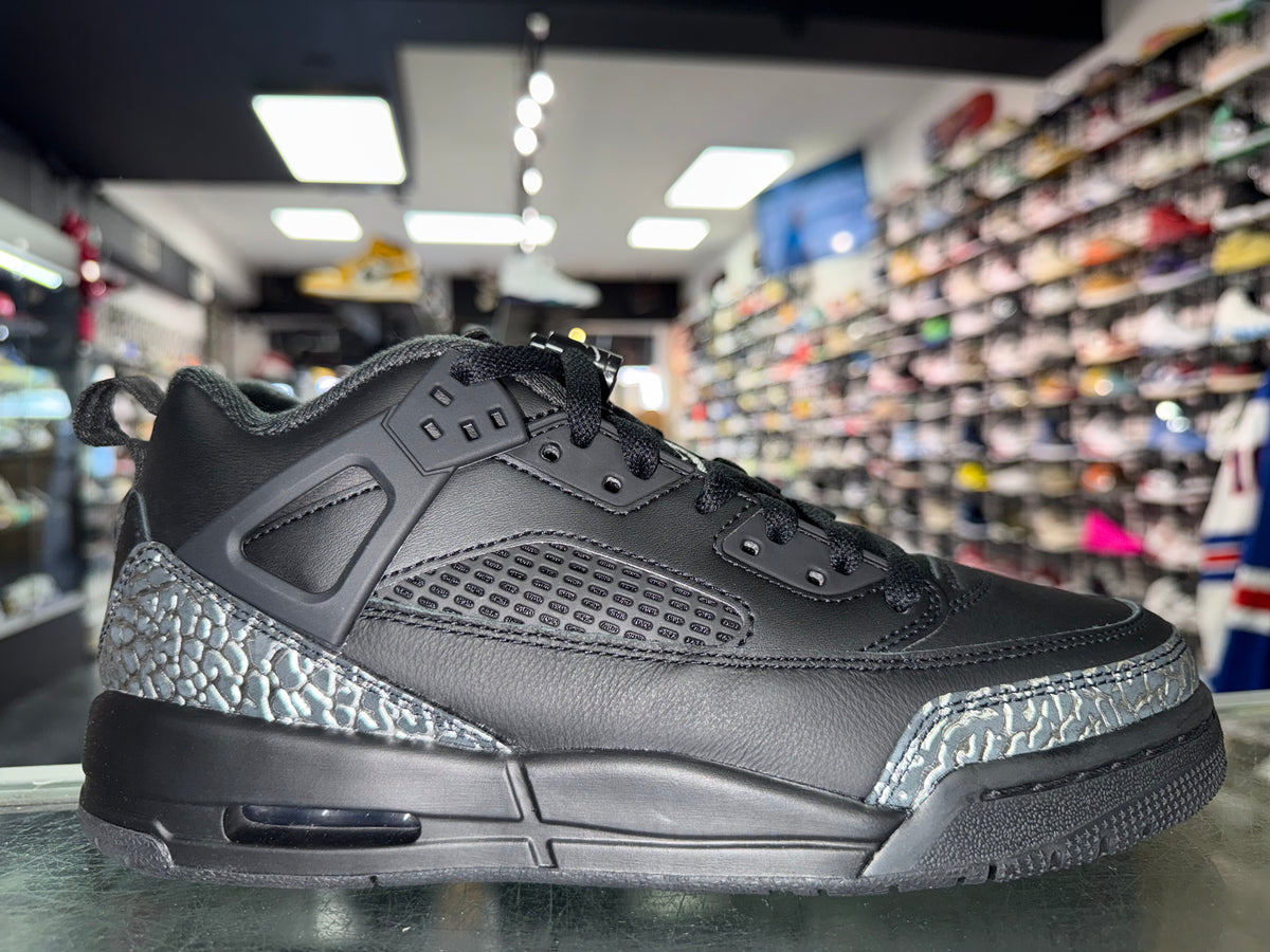 Size 7y Jordan Spizike Low "Black Metallic Silver" Brand New