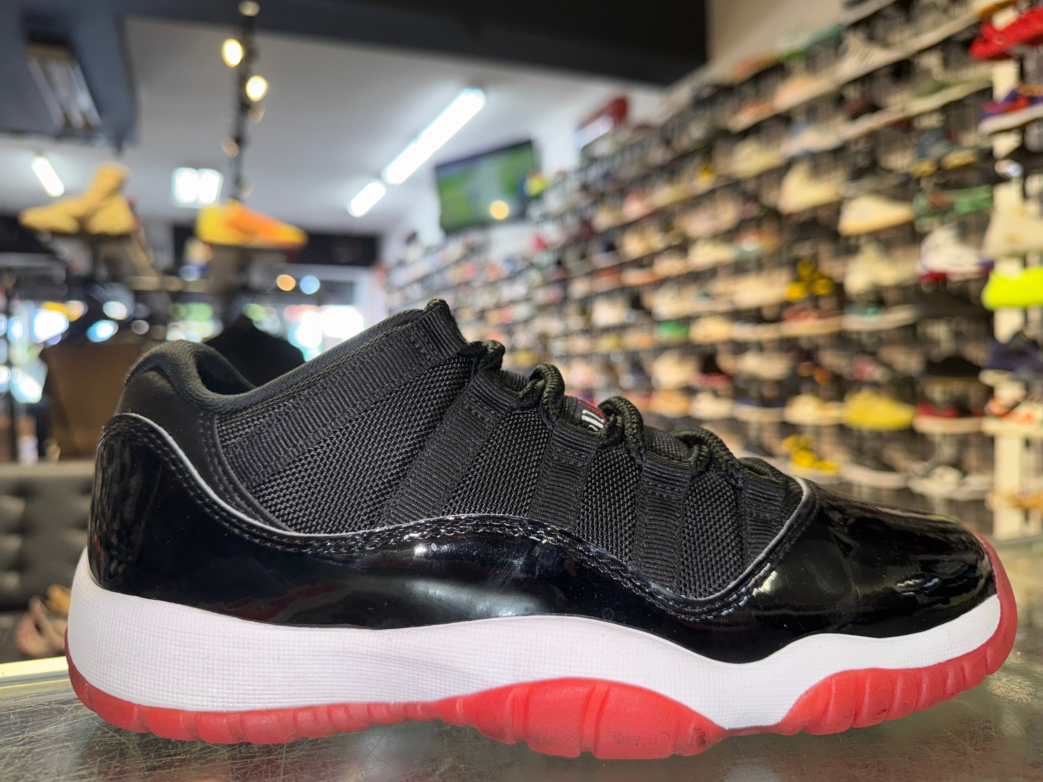 Size 6y Air Jordan 11 Low "Bred"