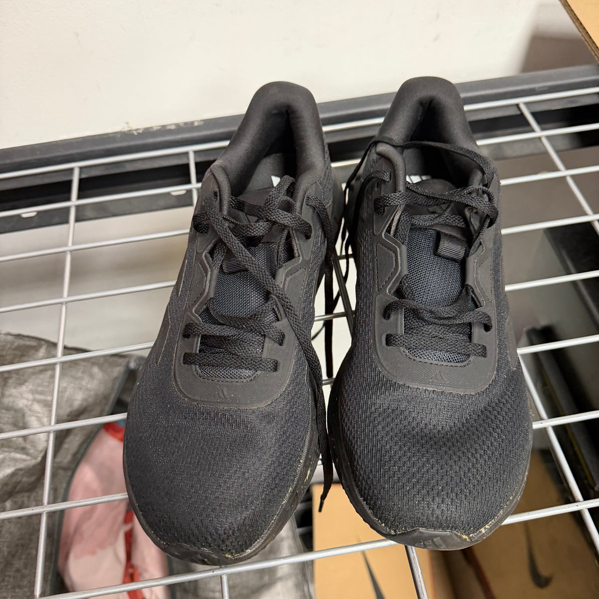 Size 9 adidas Galaxy 7 "Triple Black" - NB