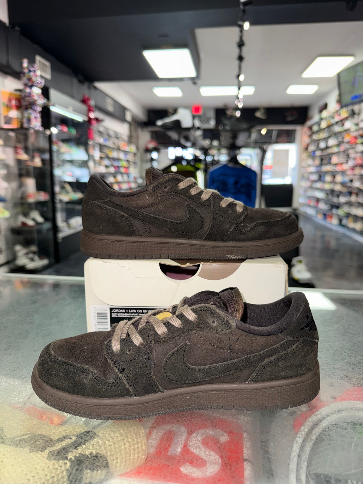 Size 1.5y Air Jordan 1 Low Travis Scott "Valvet Brown" (PS)