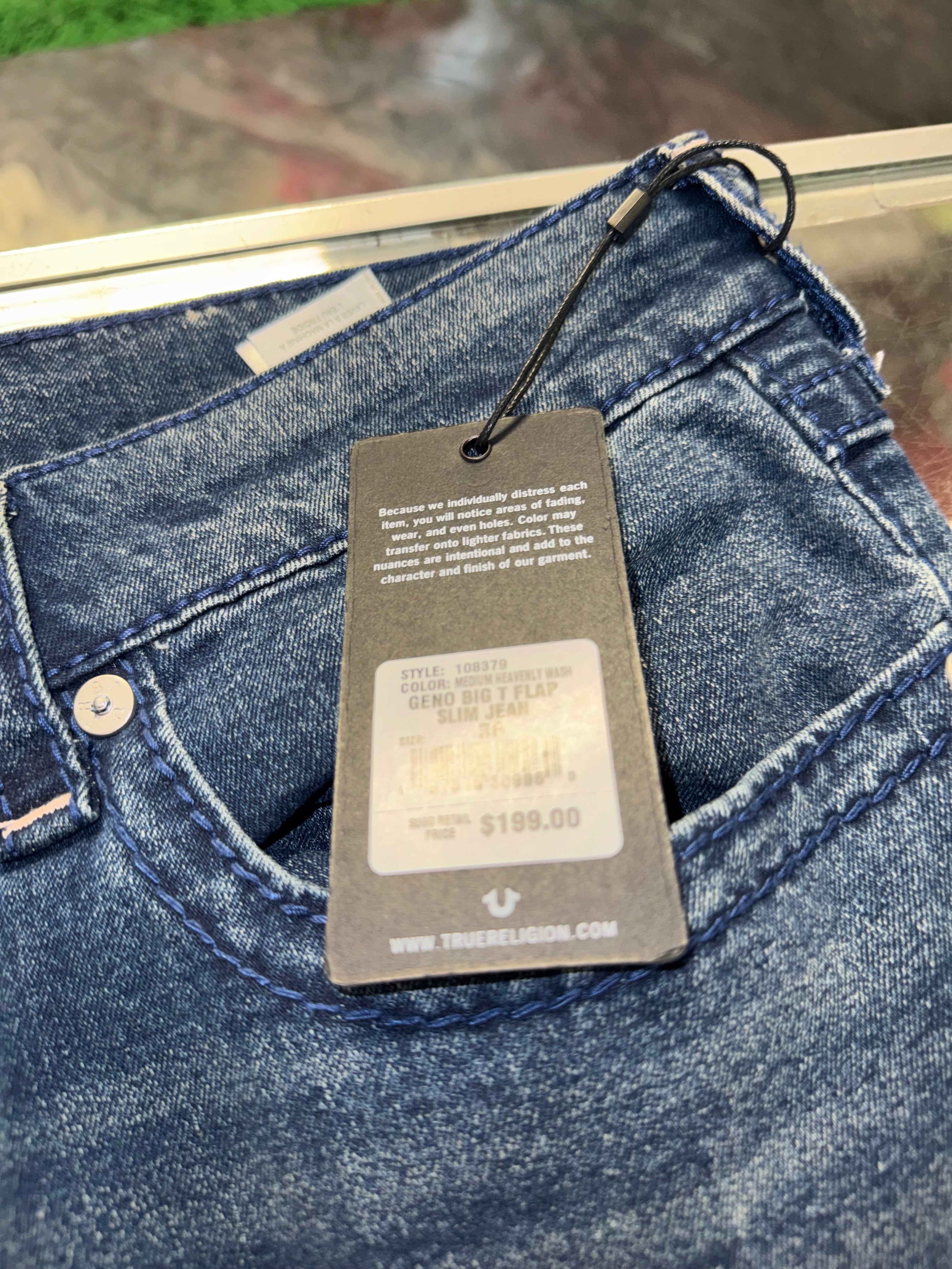 Size 36x36 True Religion Geno Relaxed Jeans “White Stitch” Brand New