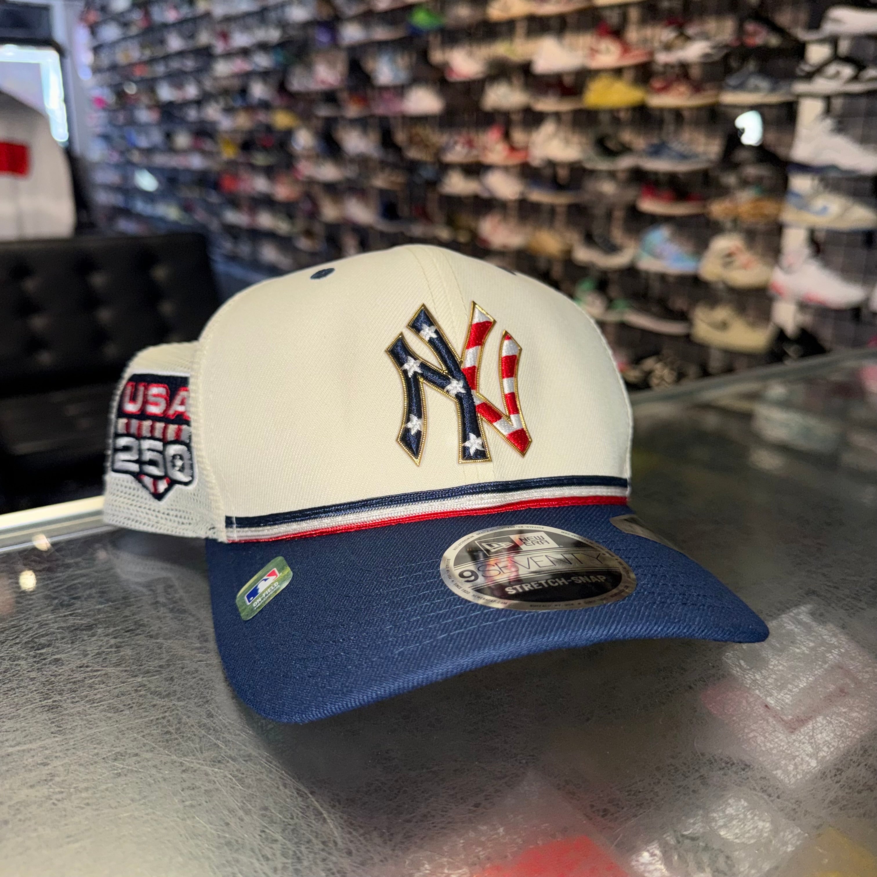 Size OS New Era NY Yankees SnapBack Hat “USA” Brand New
