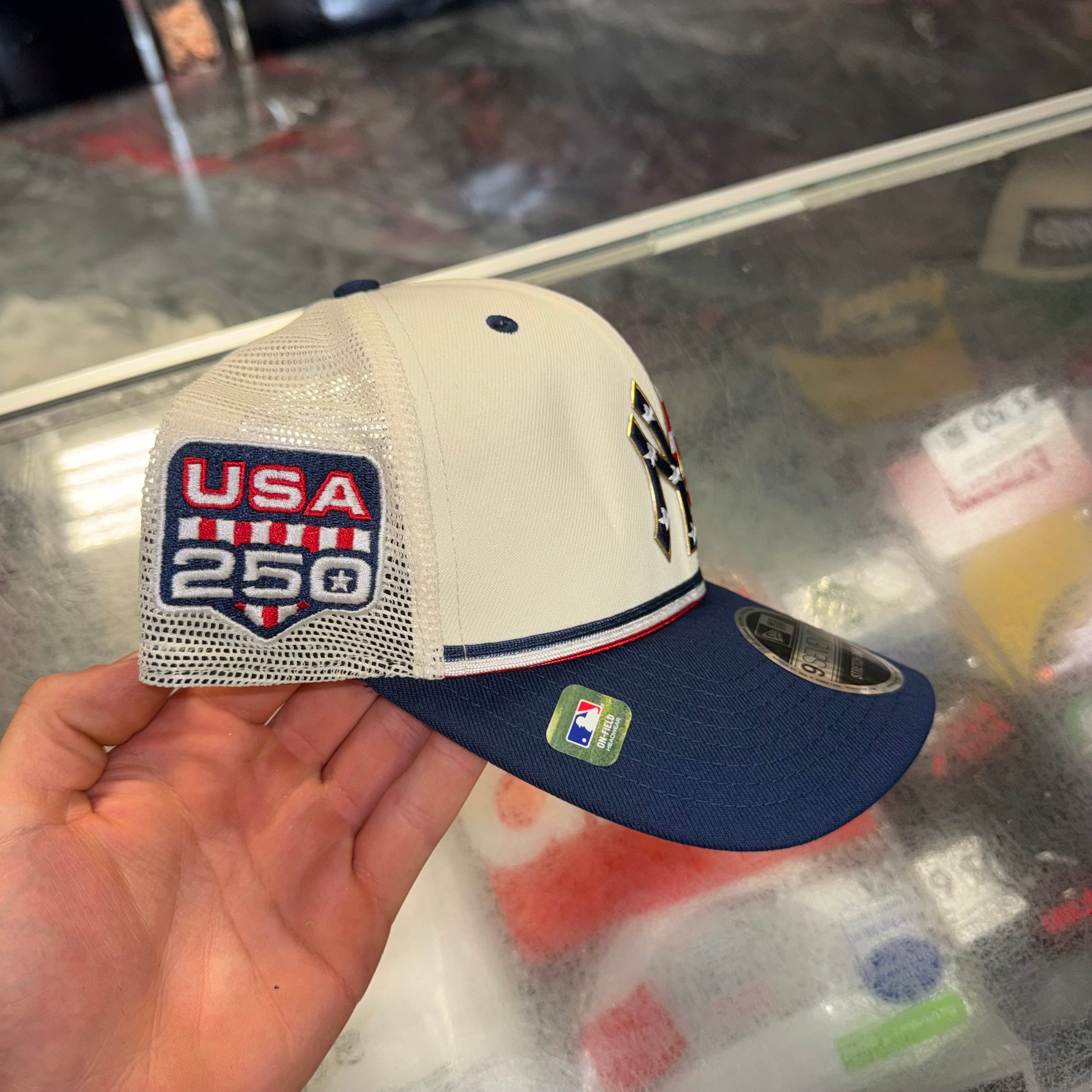 Size OS New Era NY Yankees SnapBack Hat “USA” Brand New