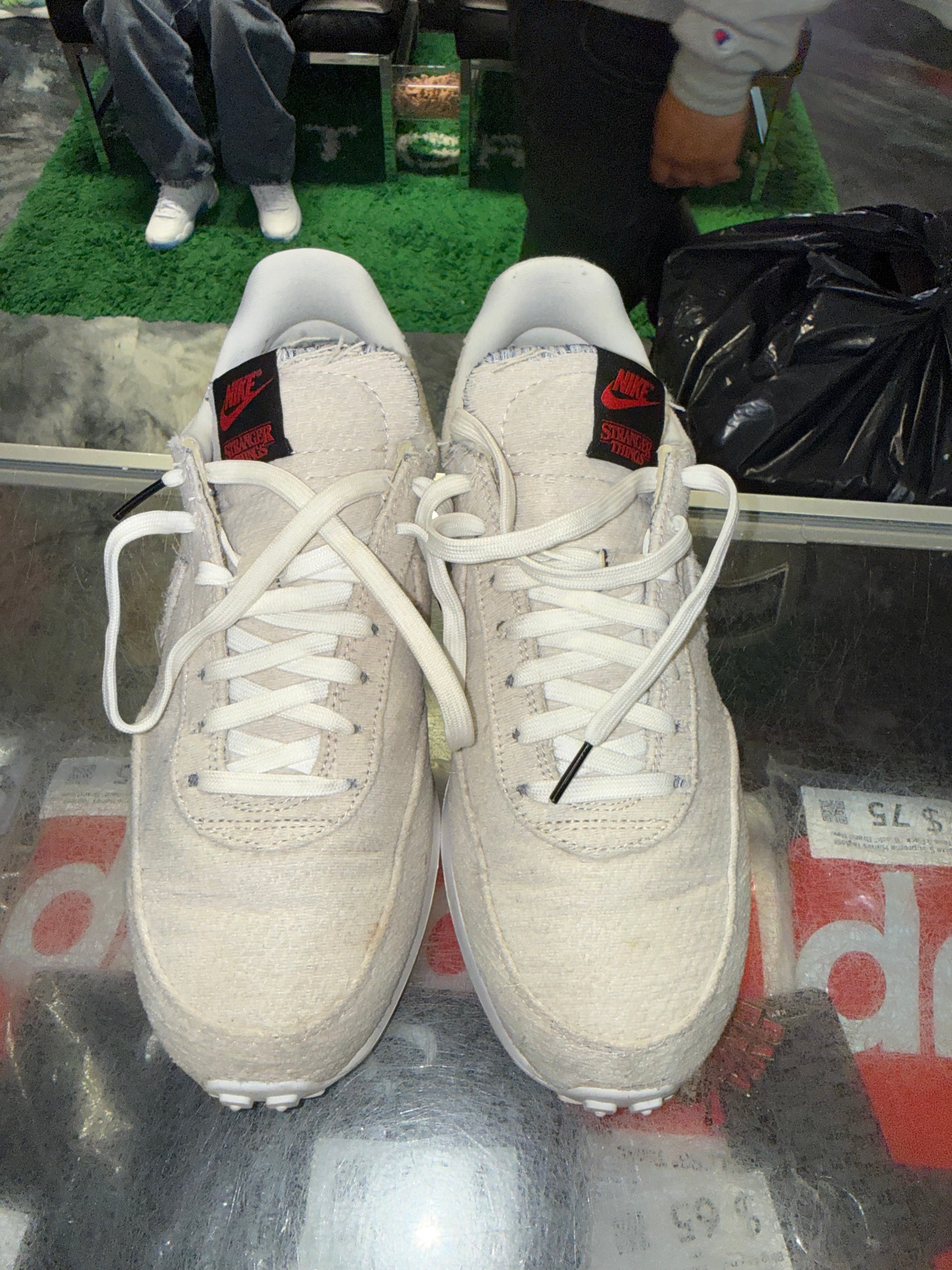 Size 9 Air Tailwind 79 Stranger Things "Sail Upside Down Pack"