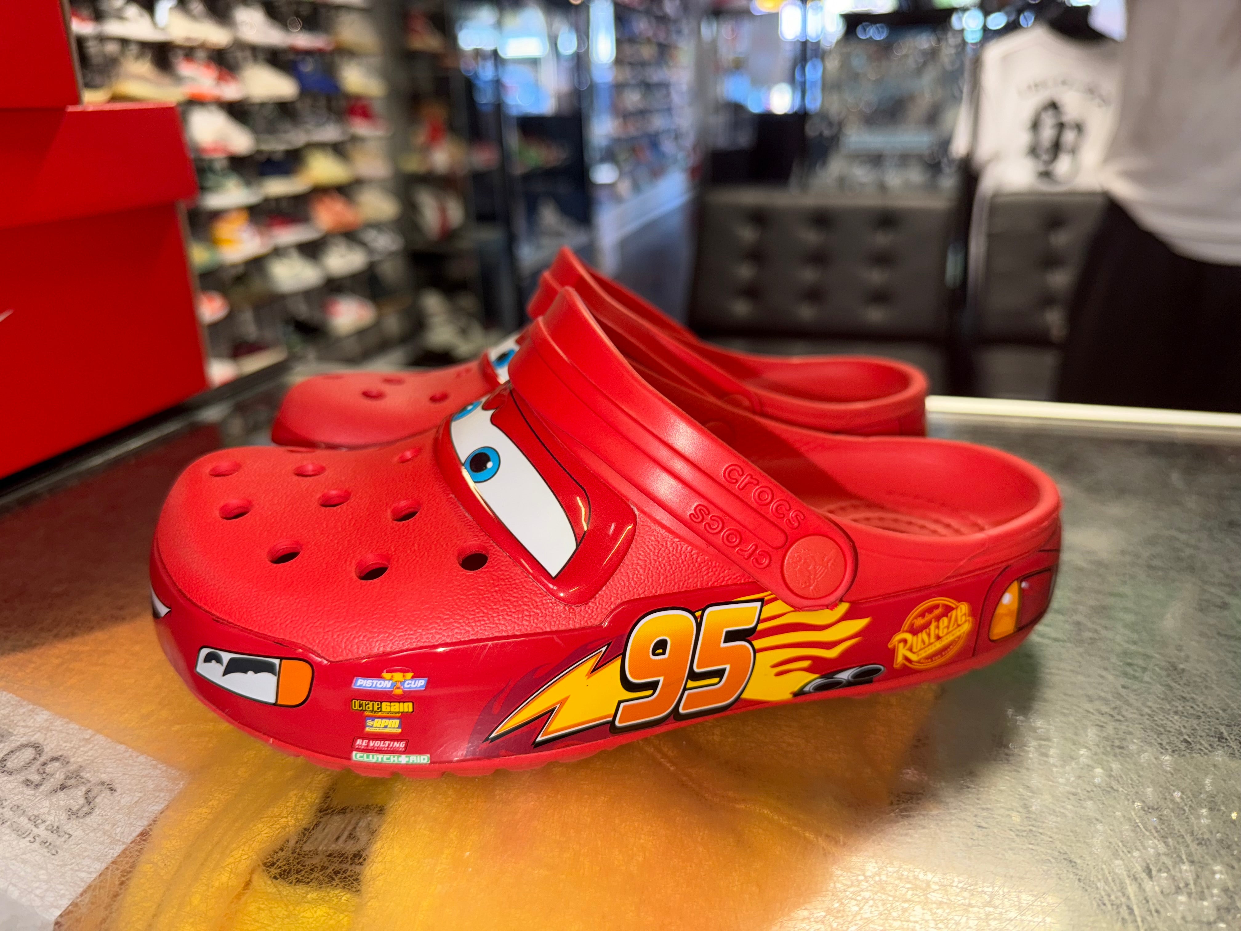 Size 4 Crocs Classic Clog “Lightning McQueen”