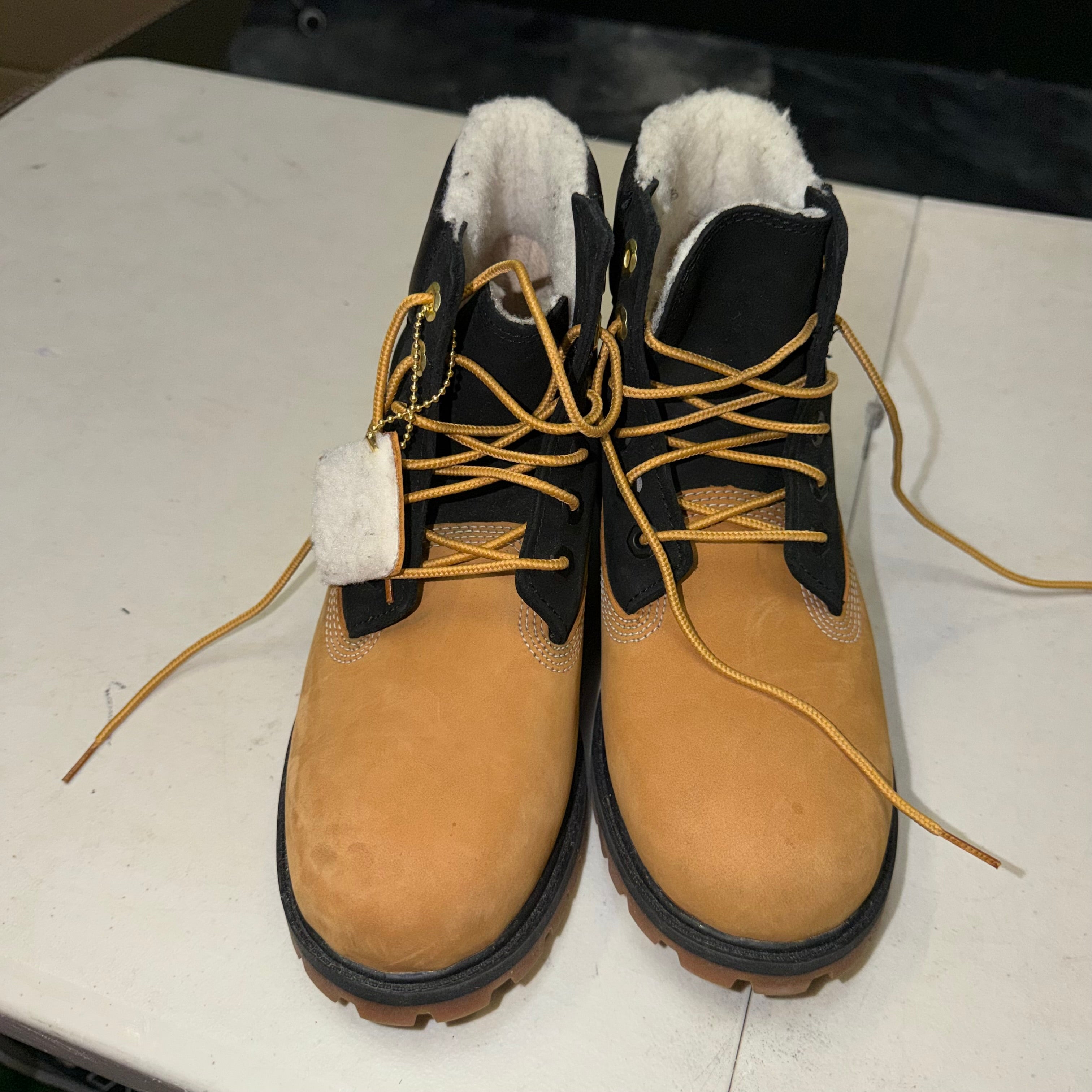 Size 7 Timberland Boot "Black Wheat" - NB
