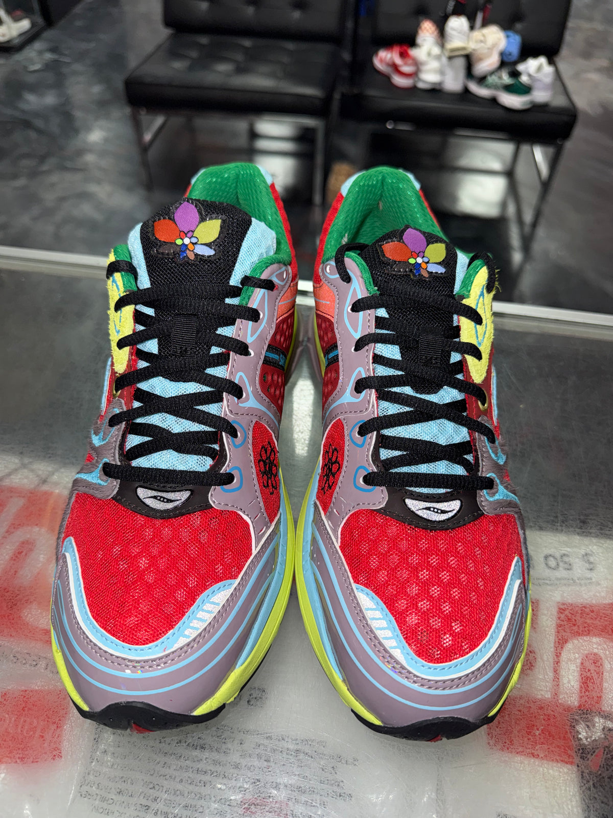 Size 10.5 Saucony ProGrid Triumph 4 Jae Tips "Flowers Grow Uptown Poison Ivy" Brand New