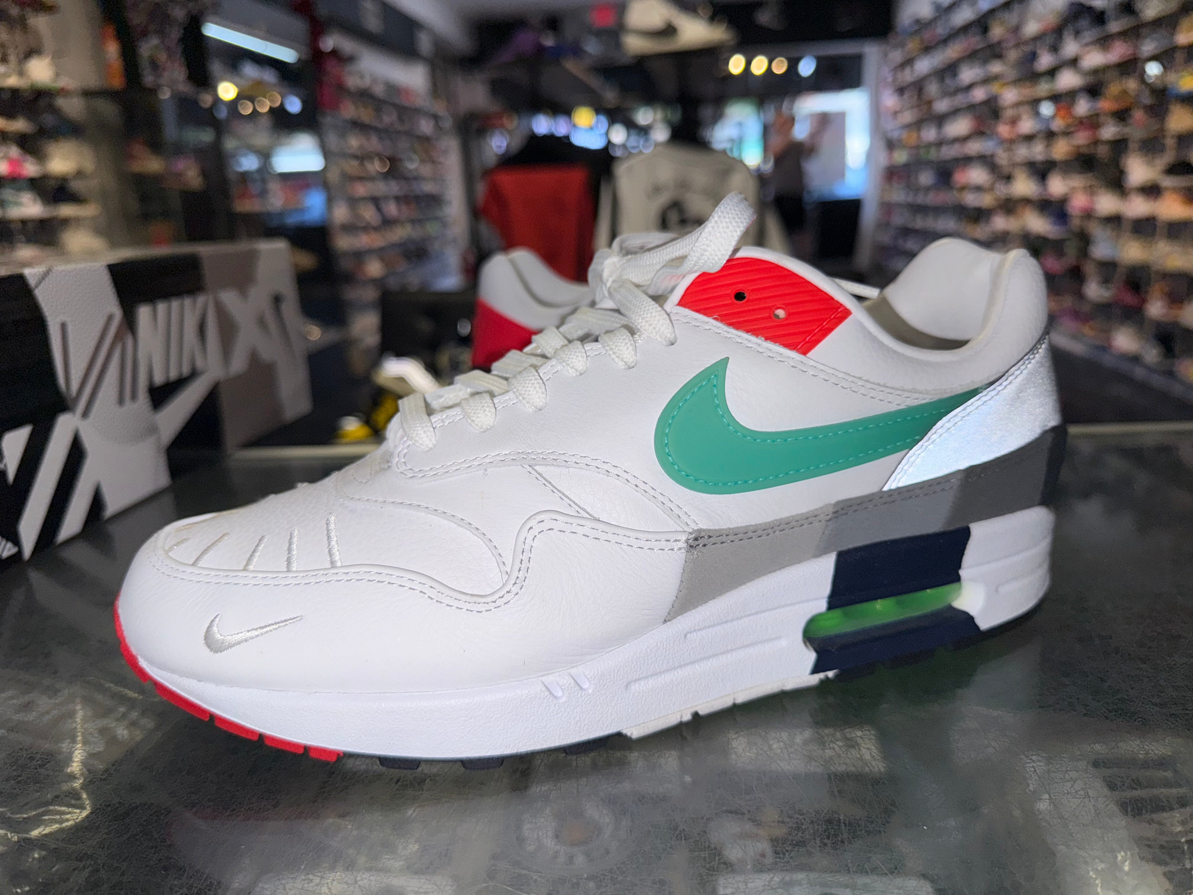 Size 10 Air Max 1 "Evolution of Icons"