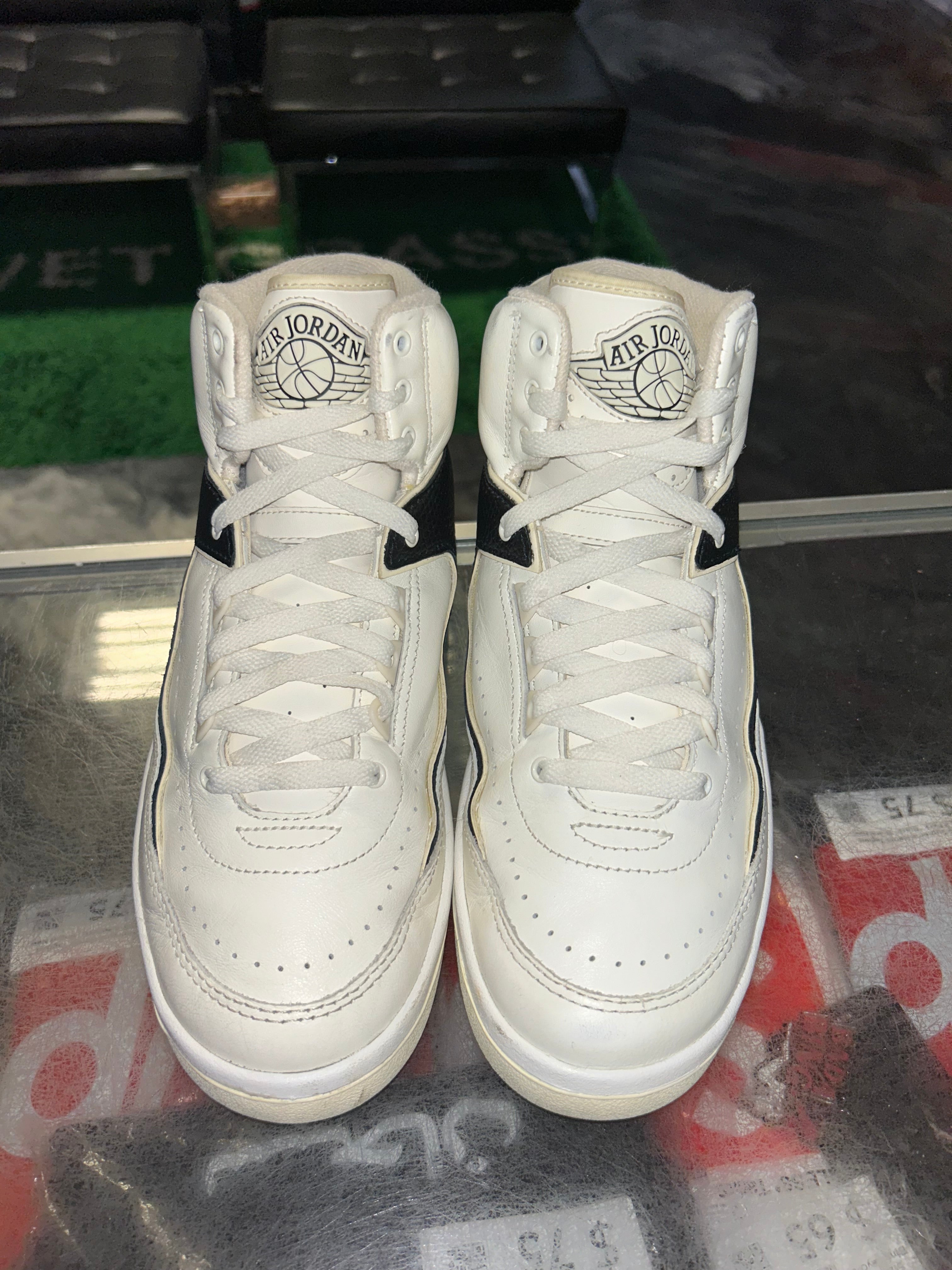 Size 9.5W AJ 2 "Cream Black" - NB