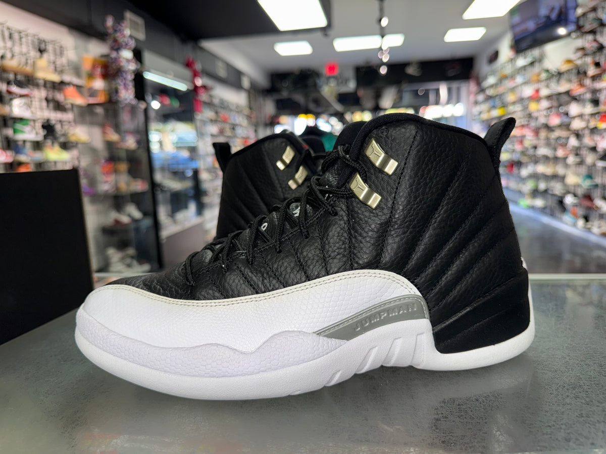 Air Jordan 12 Playoffs sneaker, pre-owned, size 9 – view 2