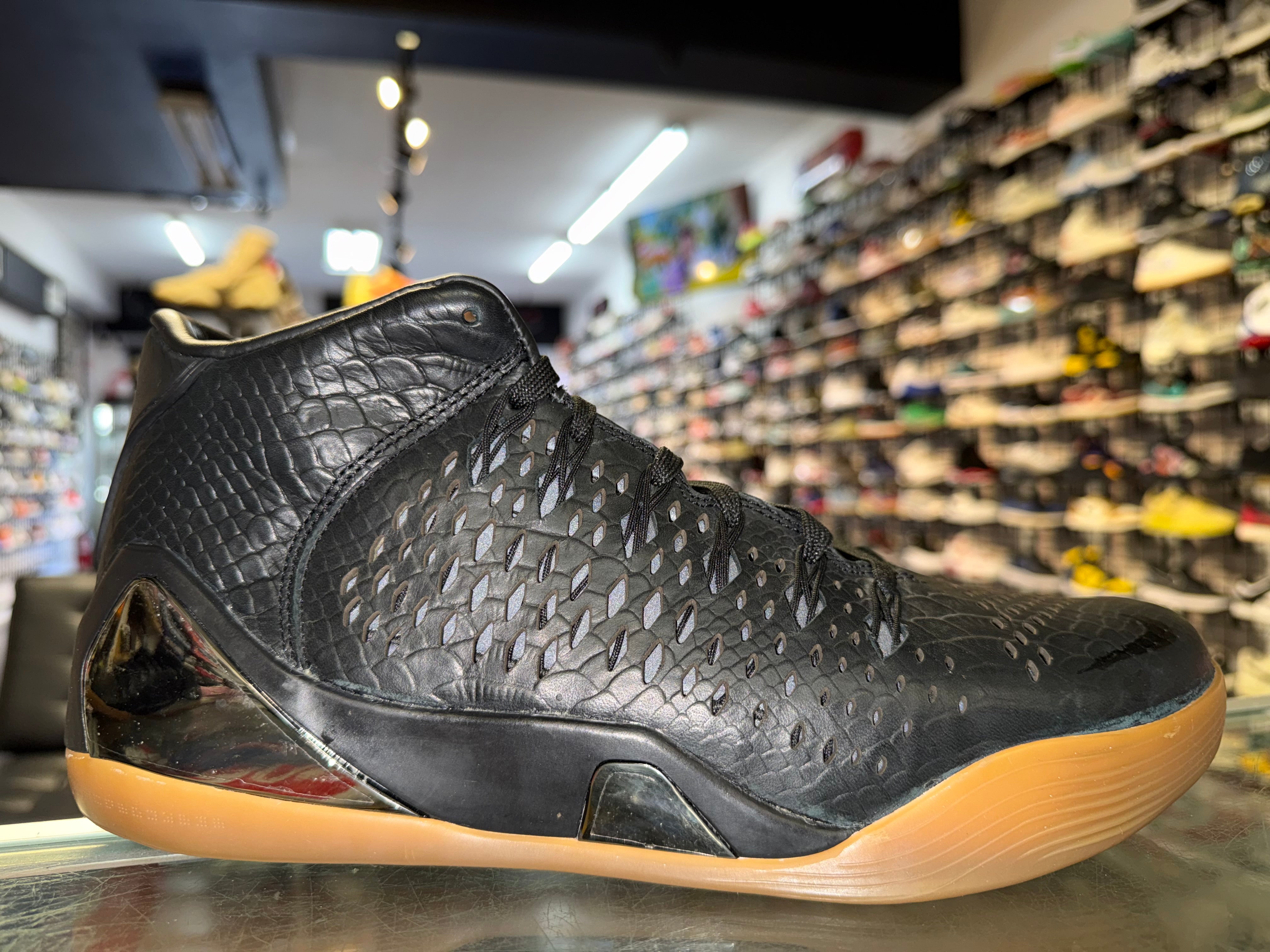 Size 11 Kobe 9 EXT Mid “Black Mamba”