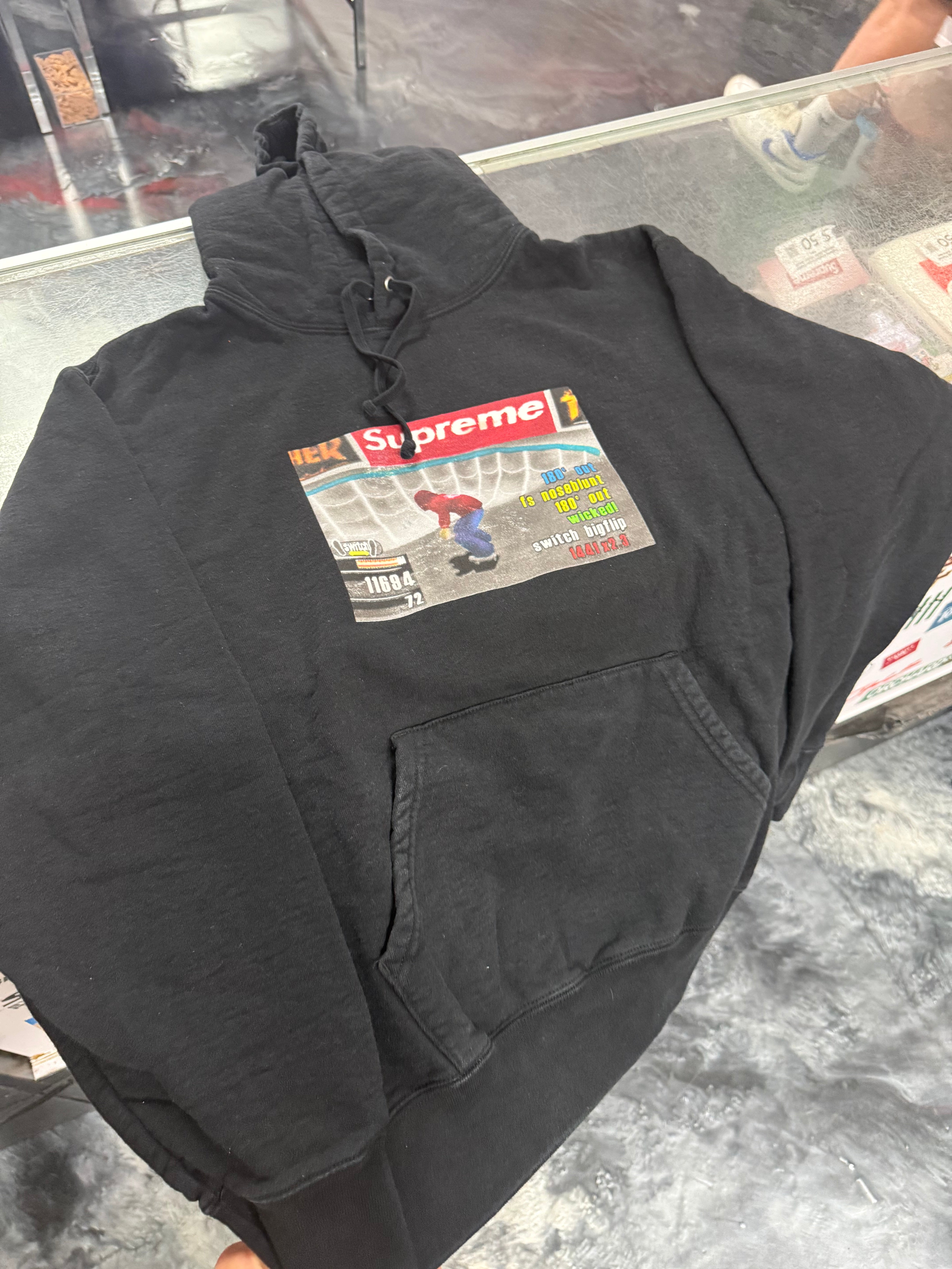 Size S Supreme Thrasher Hoodie “Black”