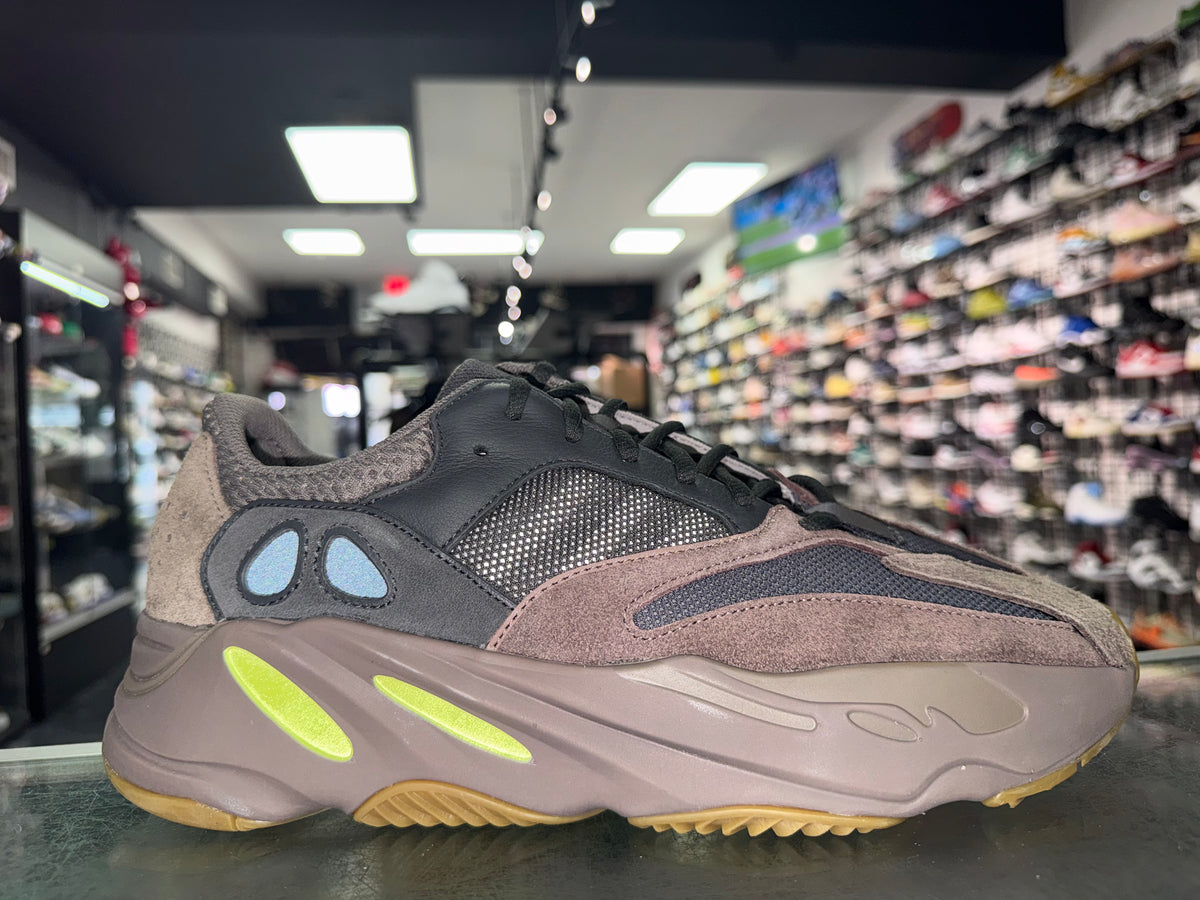 Size 11 Adidas Yeezy Boost 700 “Mauve” Brand New