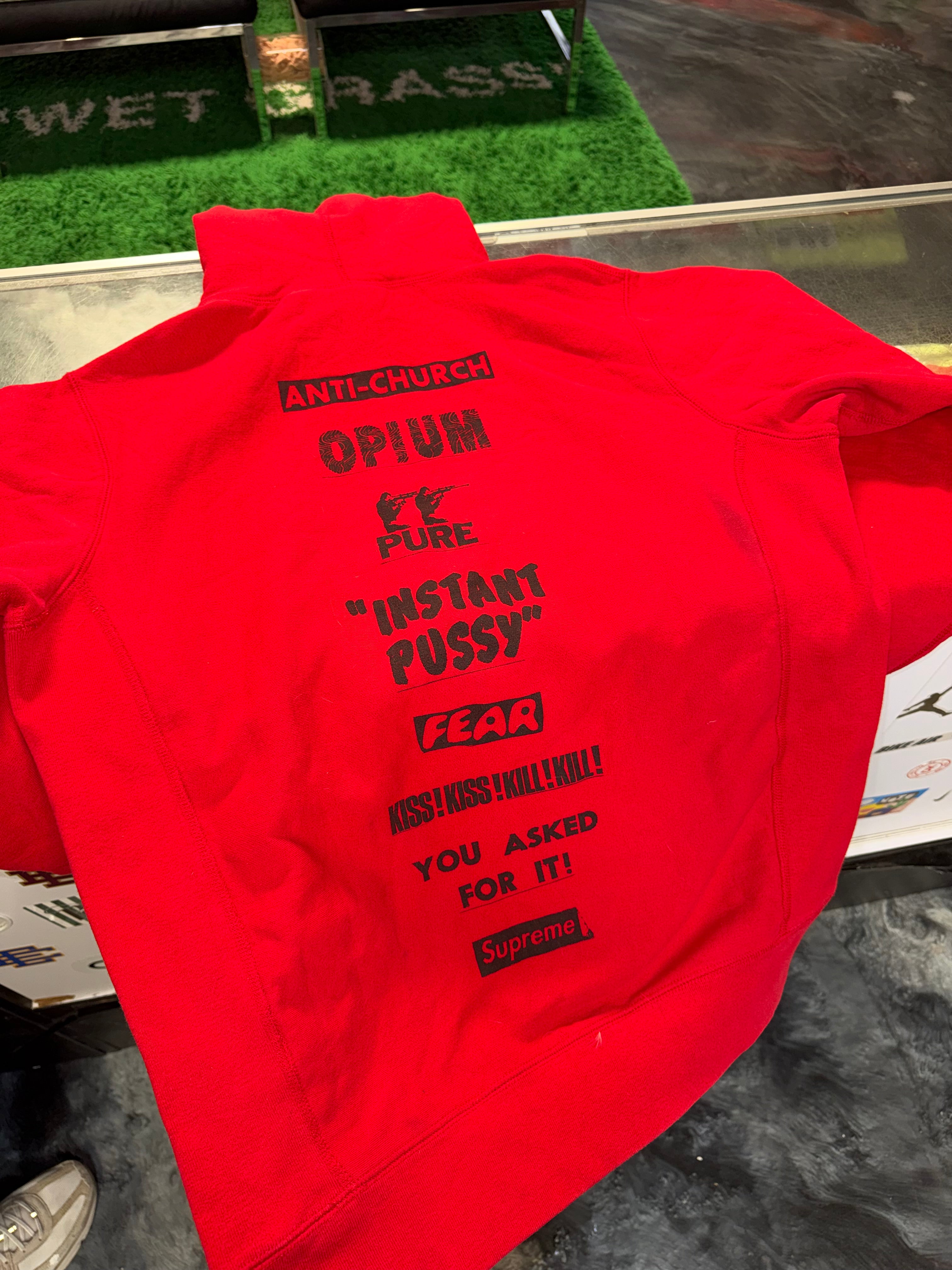 Large Supreme Hoodie Red