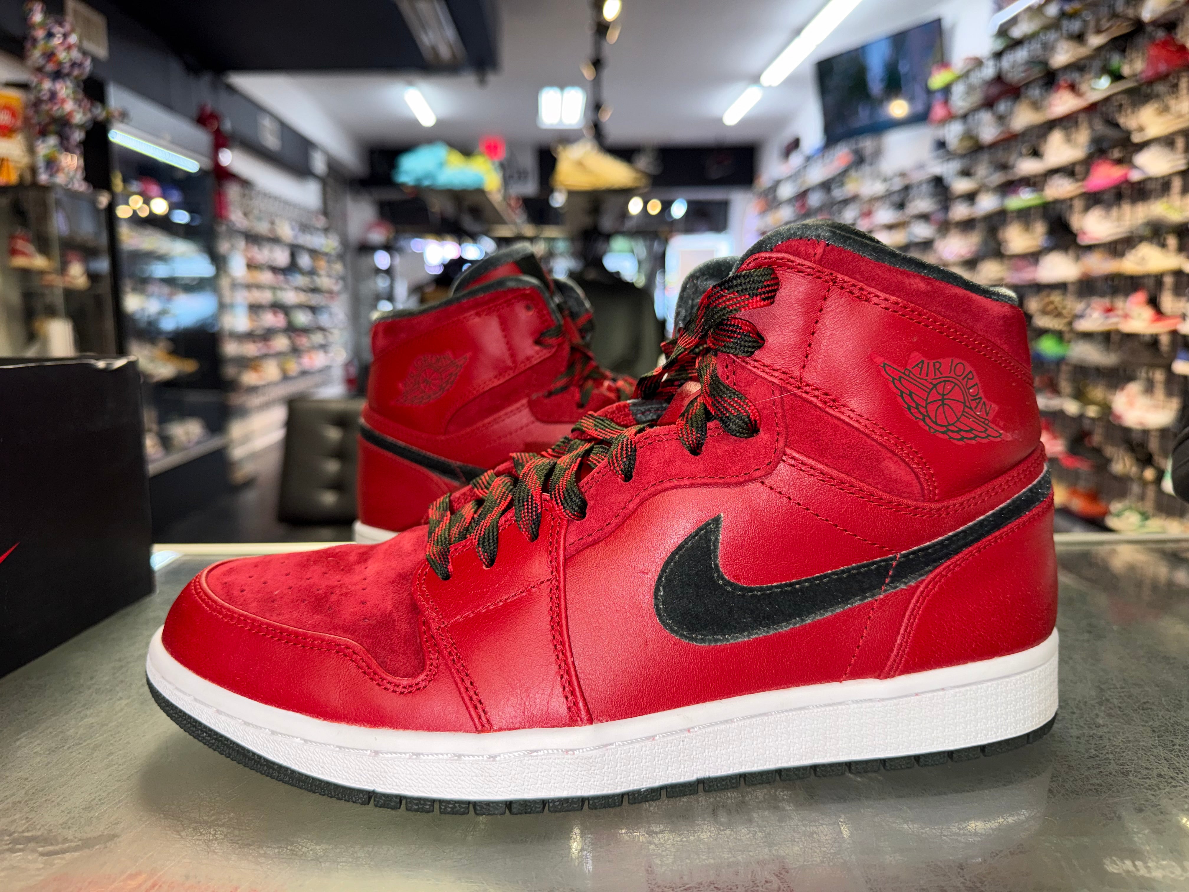 Size 11 Air Jordan 1 Premier "Gucci"