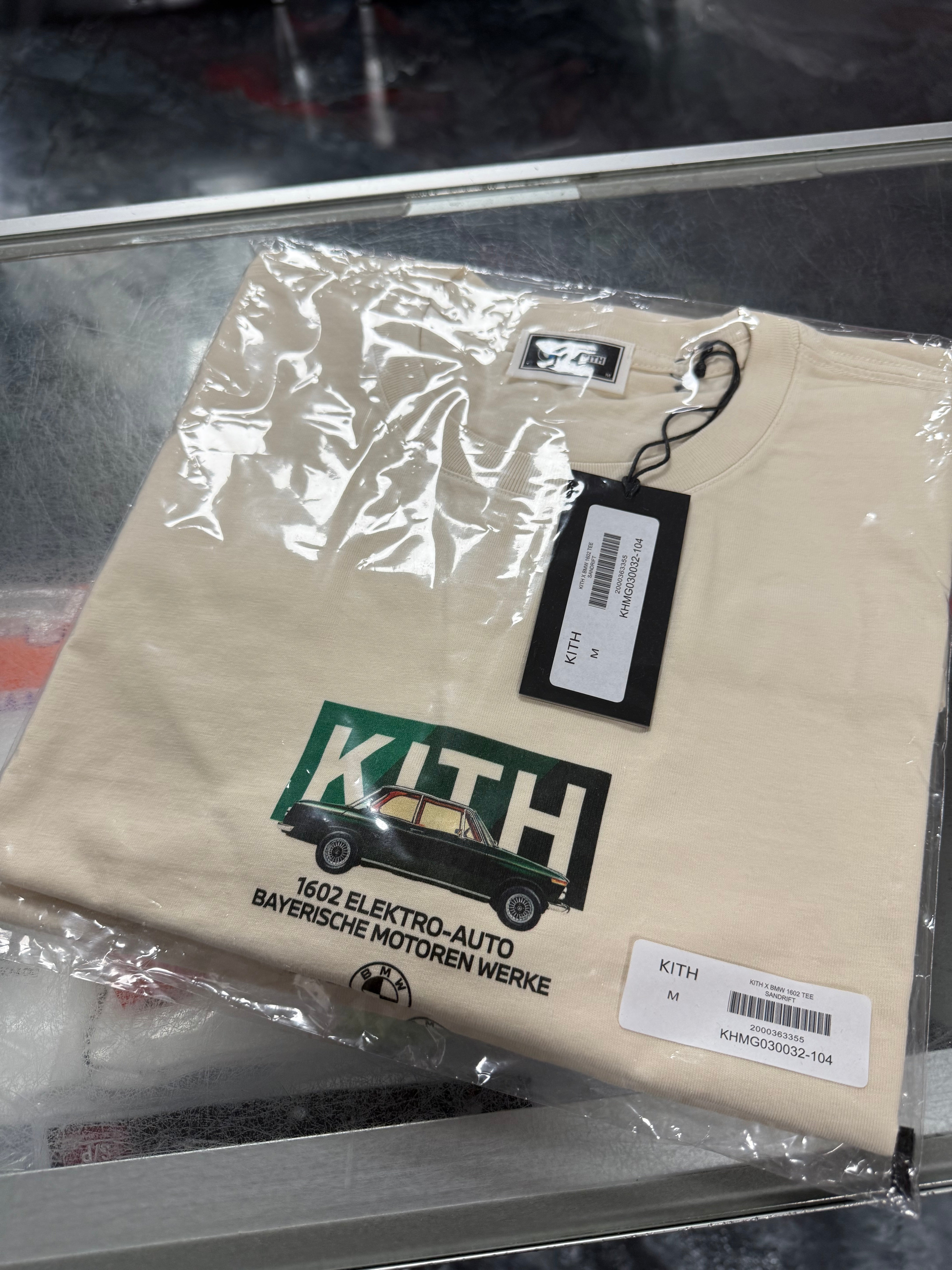 Size M Kith x BMW 1602 Tee “Cream/Green” Brand New
