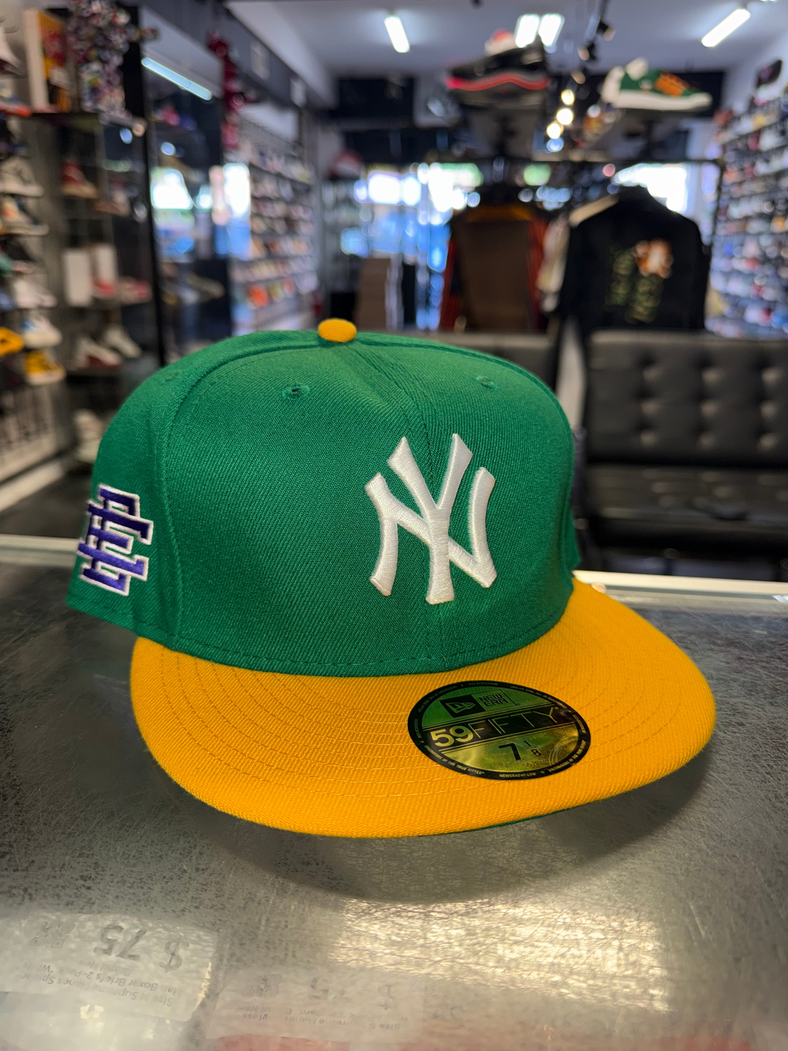 Size 7 1/8 Eric Emanuel New Era Yankee Fitted Hat “Green”