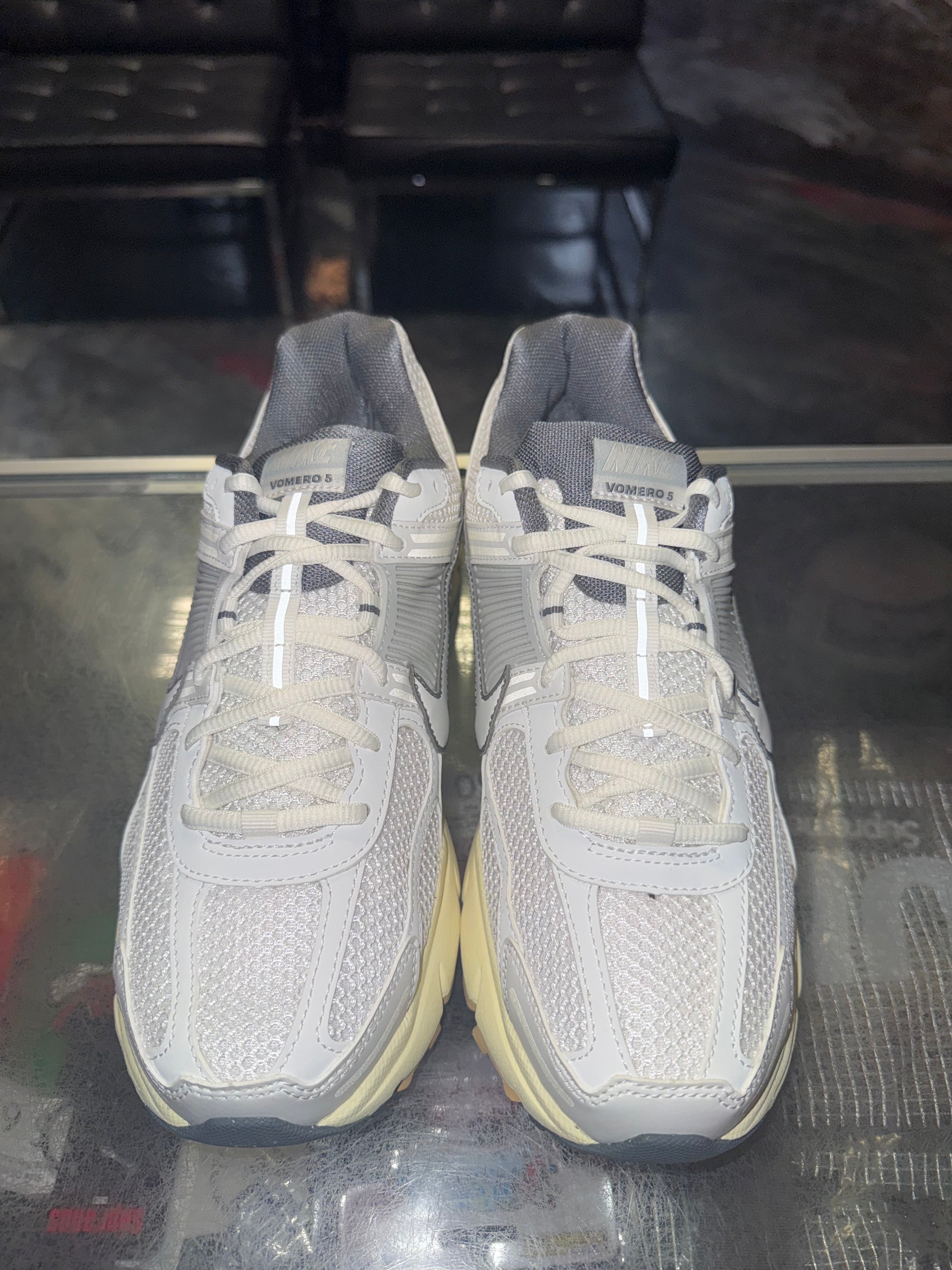 Size 10 (11.5W) Zoom Vomero 5 "Summit White" Brand New