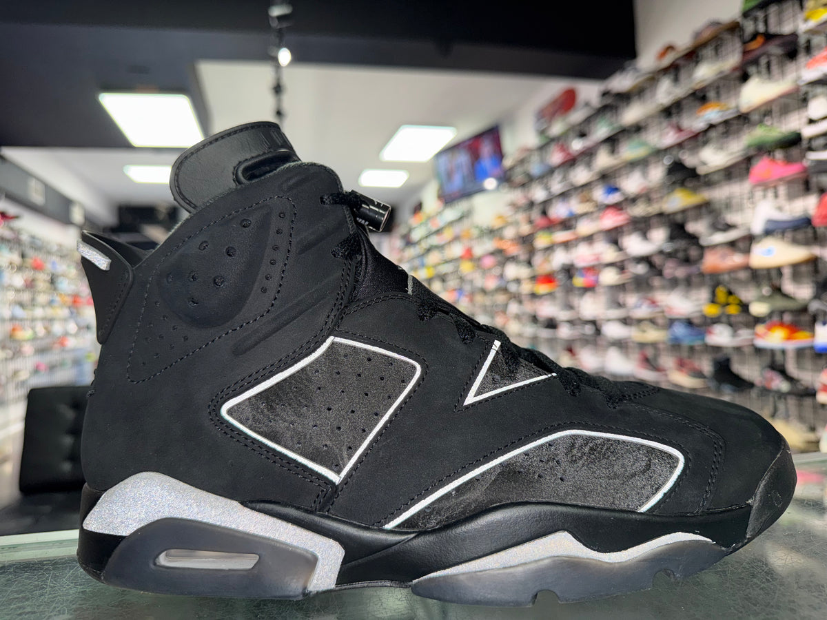 Size 10.5 Air Jordan 6 "Cap and Gown"
