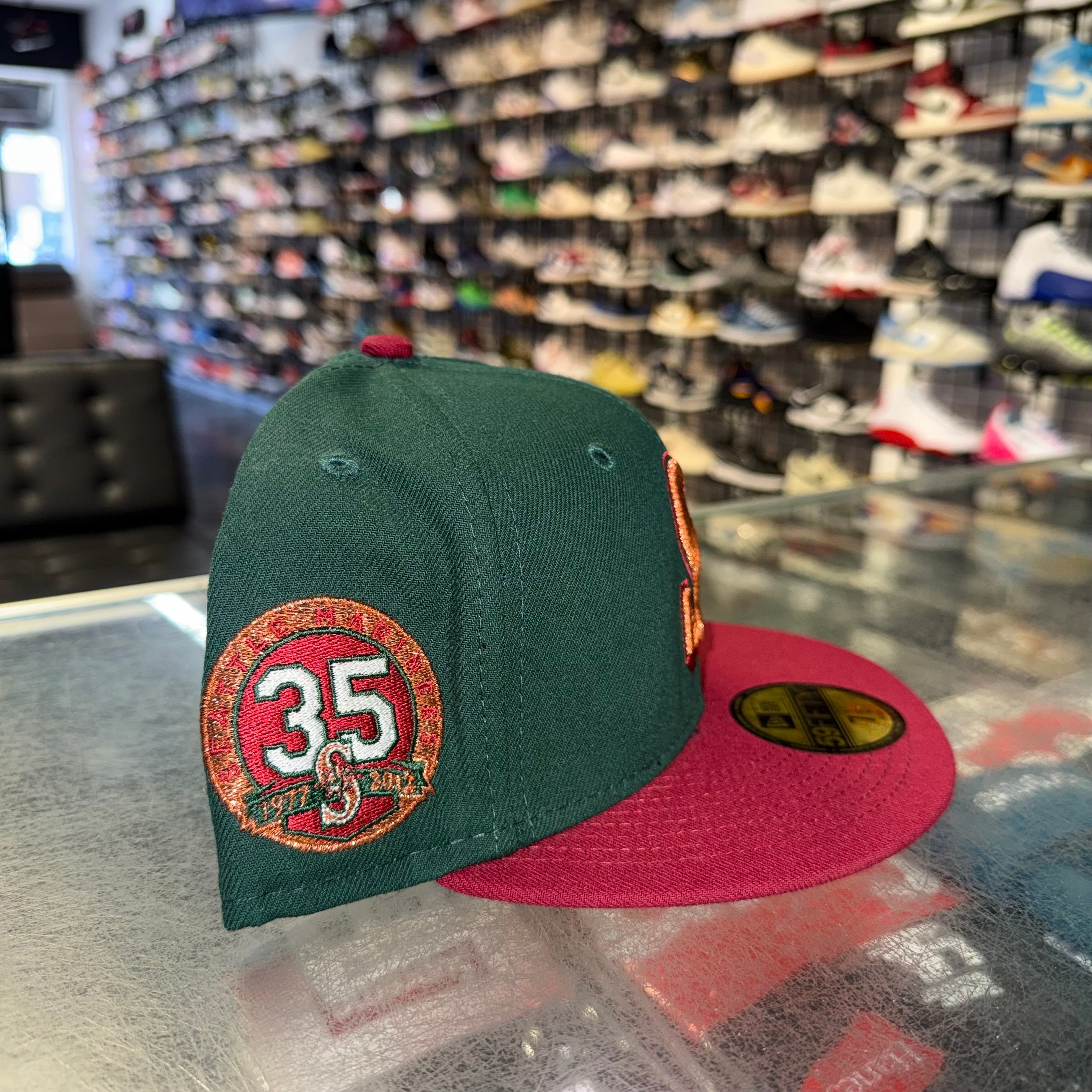 Size 7 1/2 New Era Fitted Hat “Mariners Green” Brand New