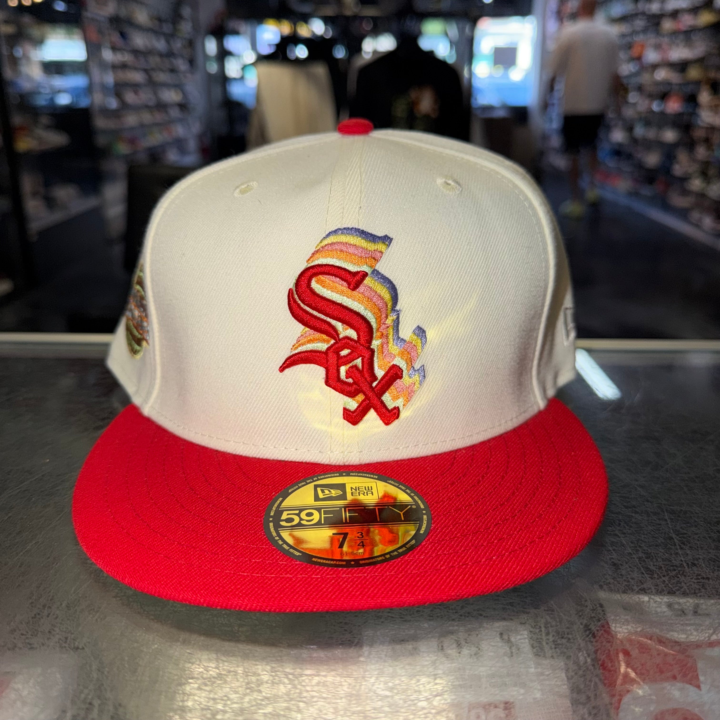 Size 7 3/4 New Era Fitted Hat "White Sox Cream Red" Brand New