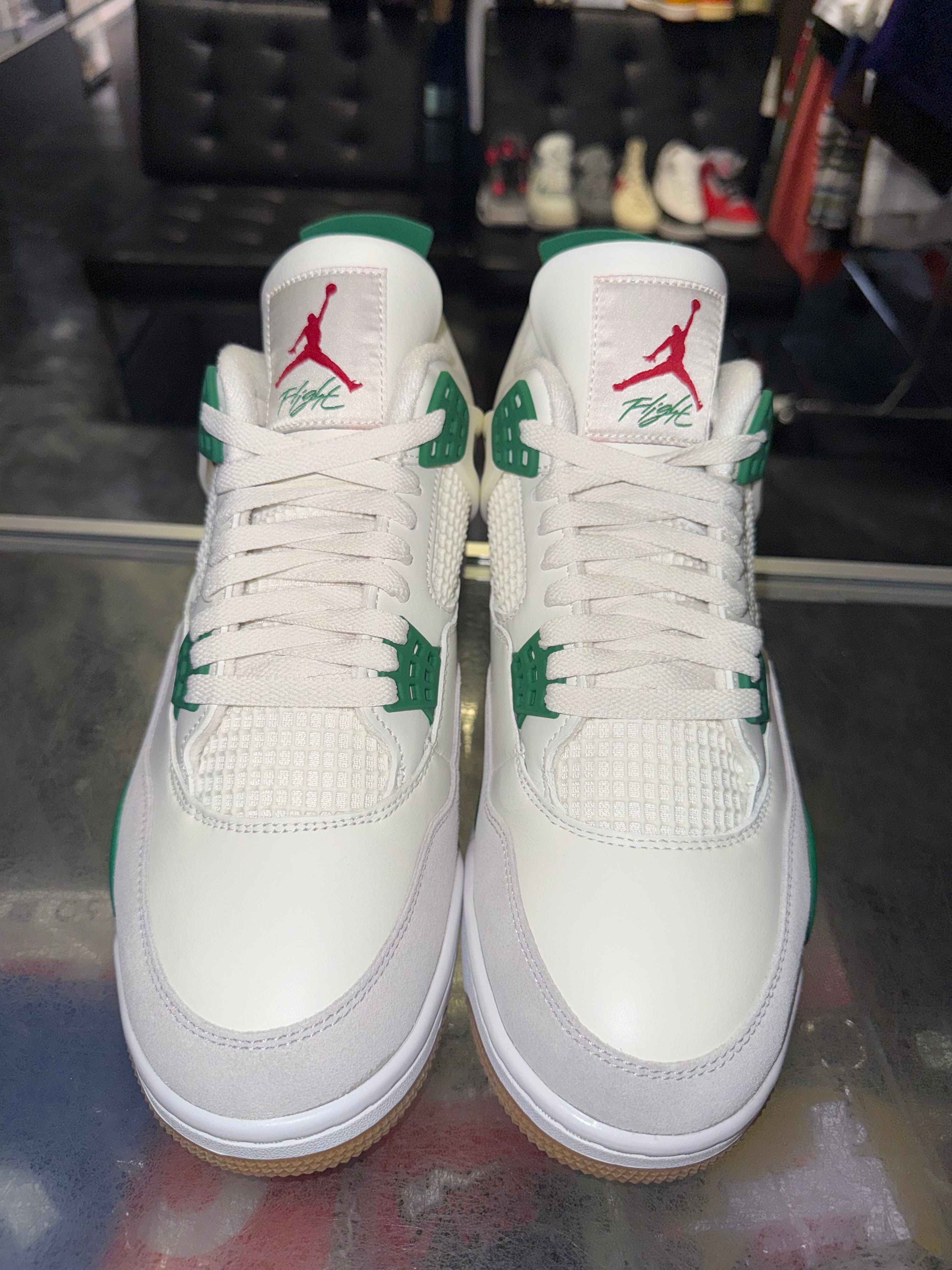 Size 11 Air Jordan 4 SB "Pine Green" Brand New